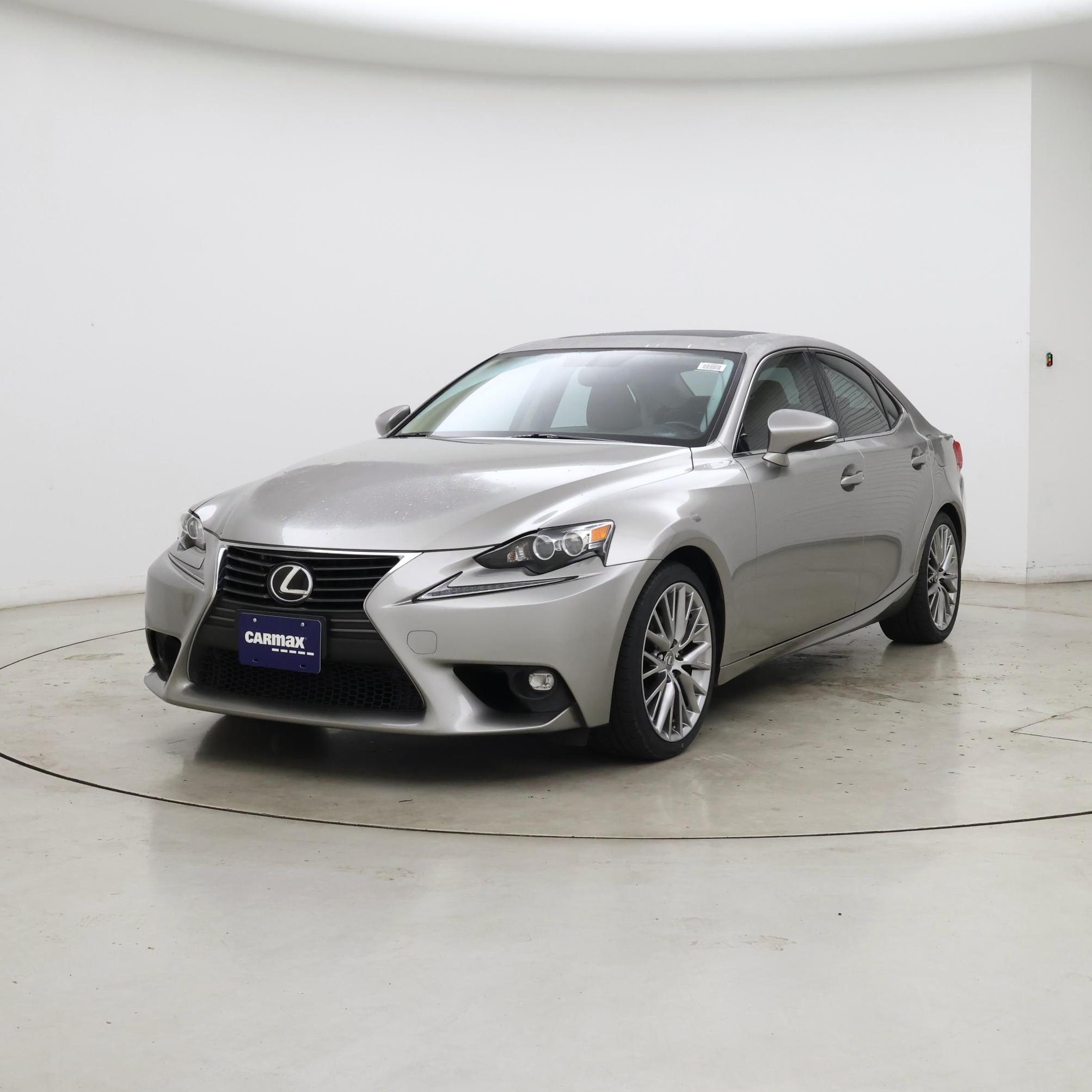 Thumbnail: 2015 Lexus IS - 4