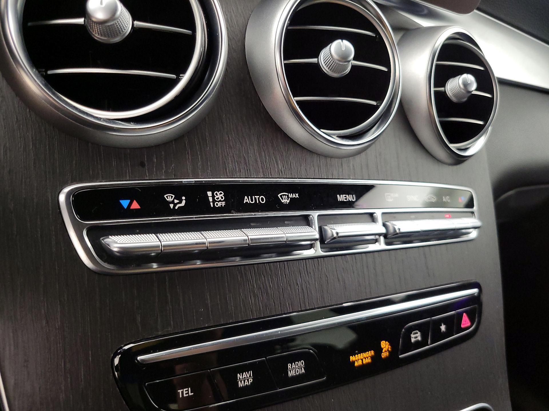 Thumbnail: 2022 Mercedes-Benz GLC - 16