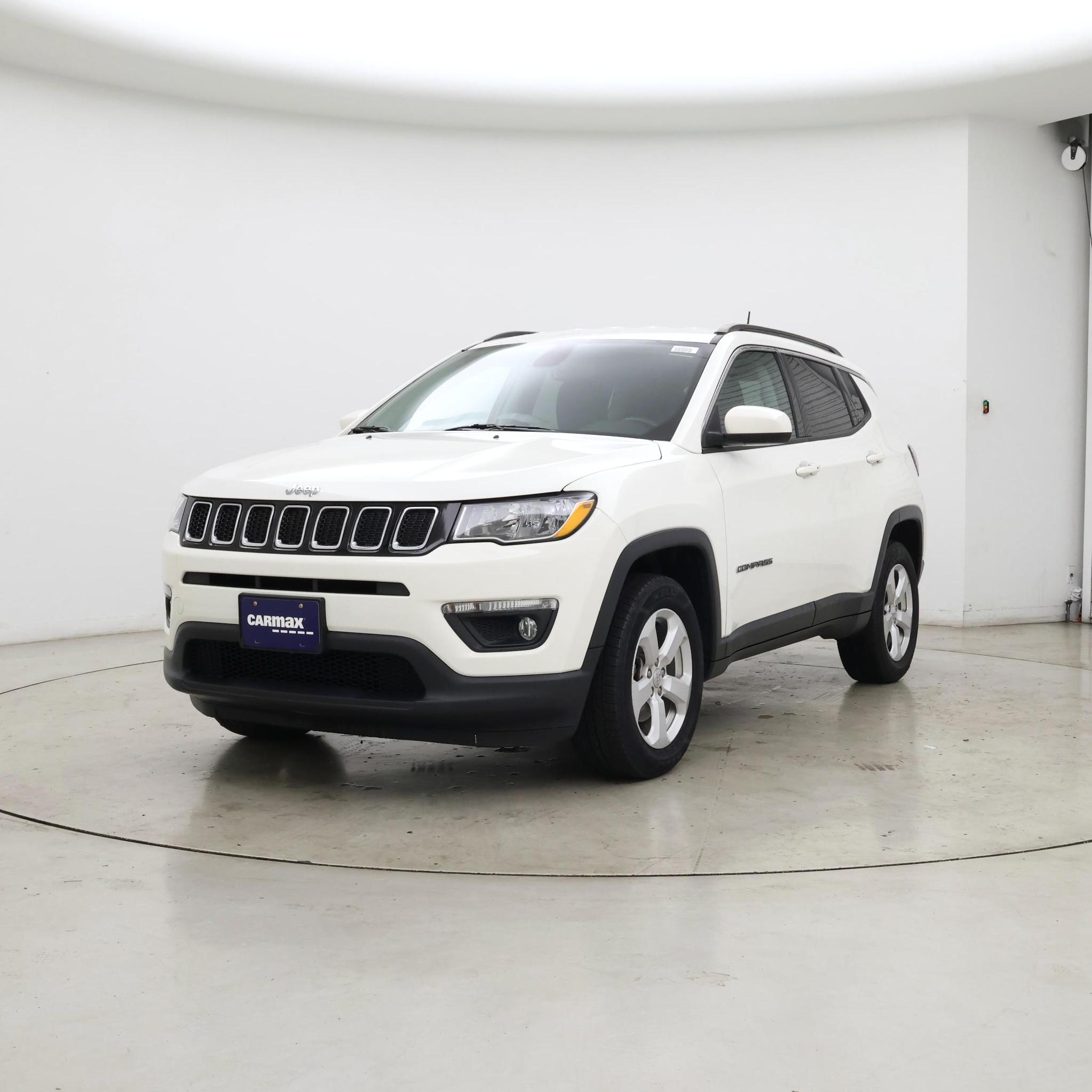 Thumbnail: 2018 Jeep Compass - 4