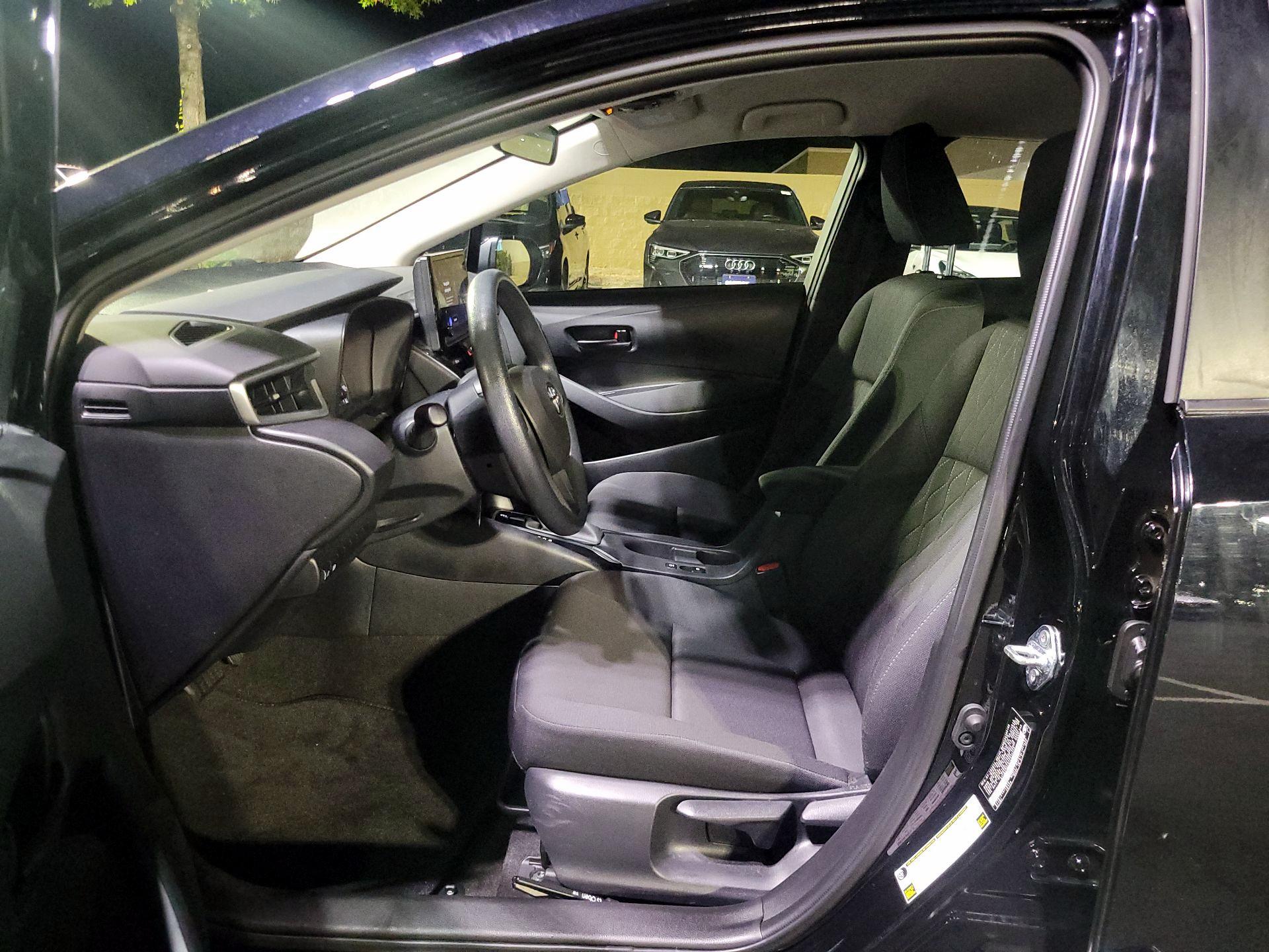 Thumbnail: 2023 Toyota Corolla - 9