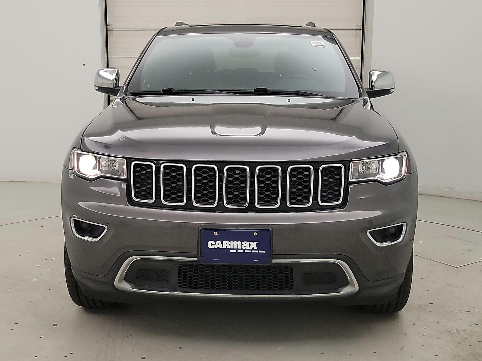 Thumbnail: 2017 Jeep Grand Cherokee - 2