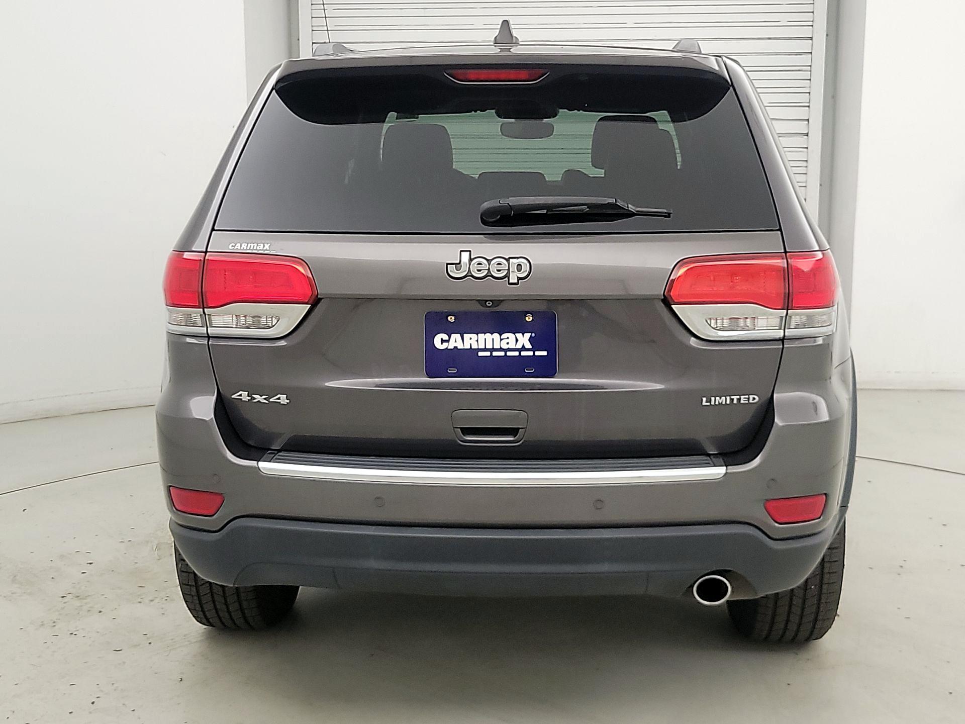Thumbnail: 2017 Jeep Grand Cherokee - 6