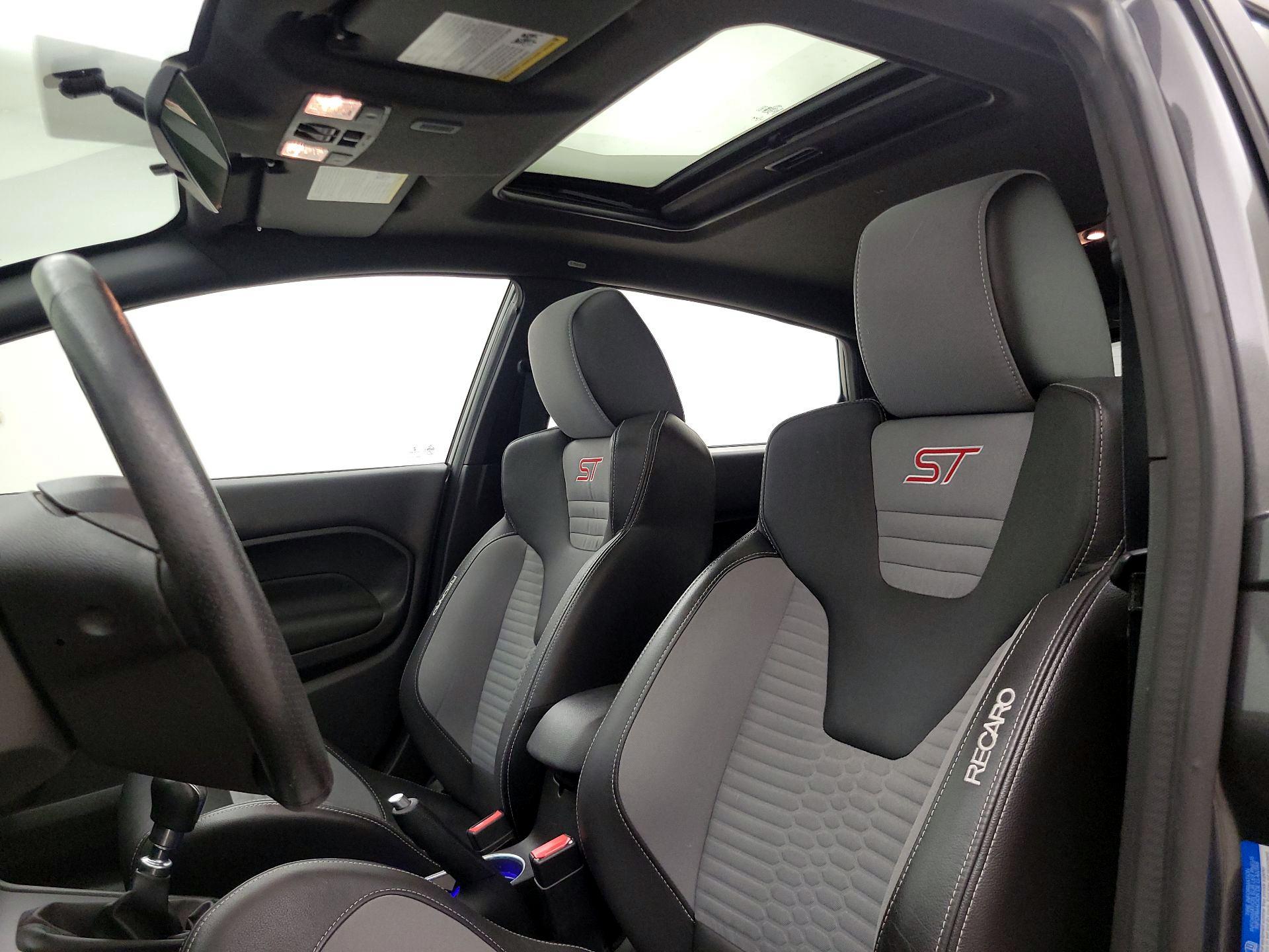 Thumbnail: 2016 Ford Fiesta - 18