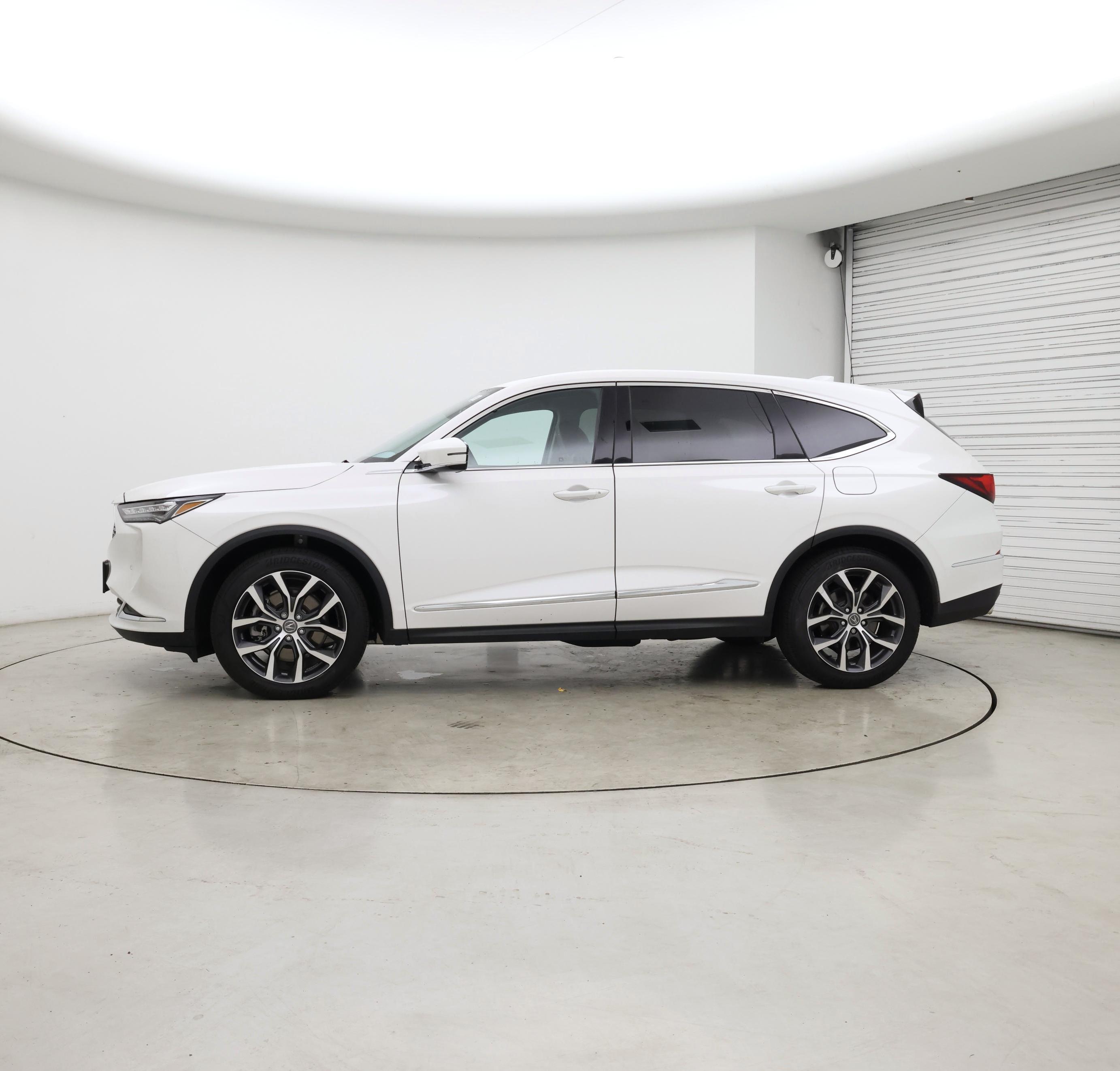 Thumbnail: 2023 Acura MDX - 3