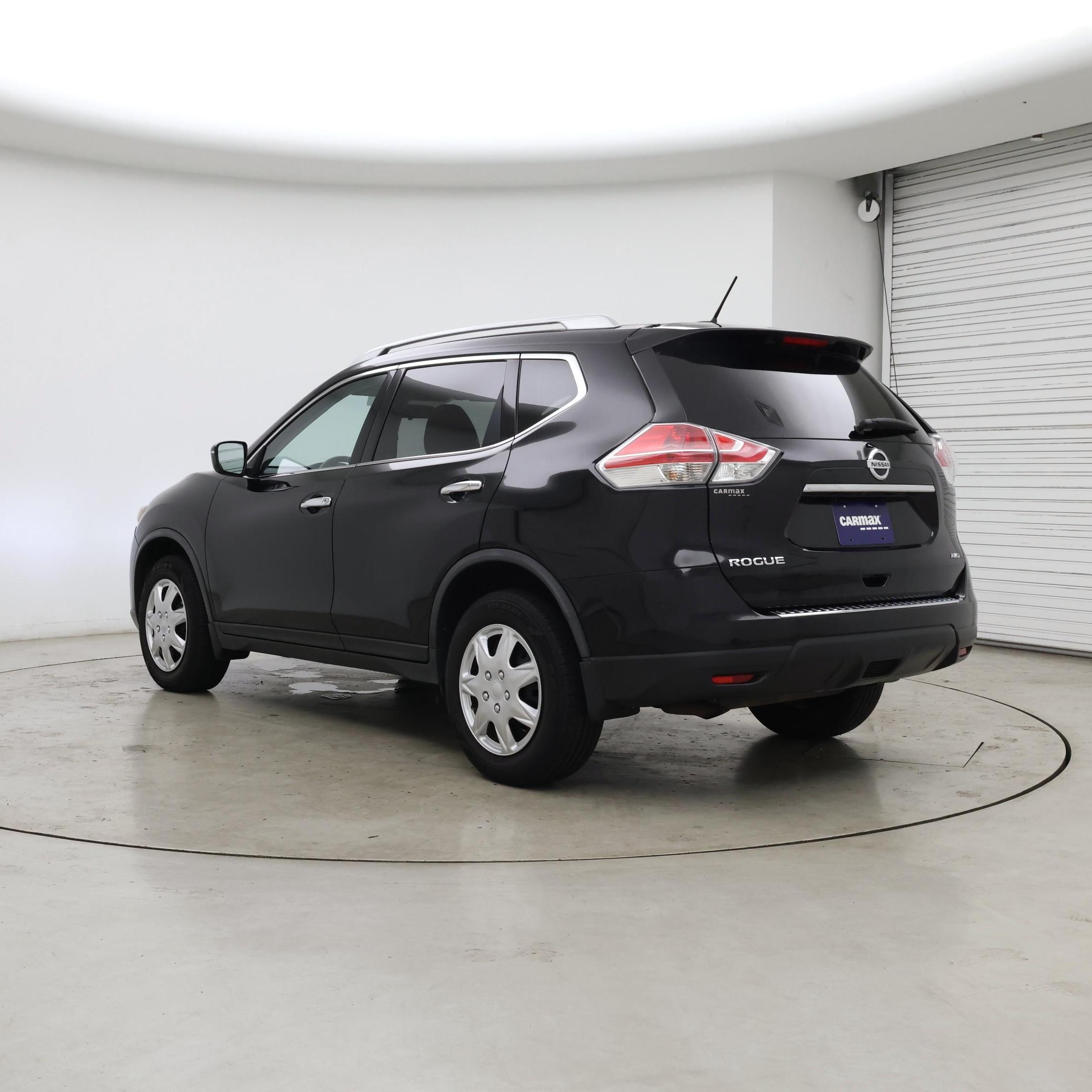 Thumbnail: 2016 Nissan Rogue - 2