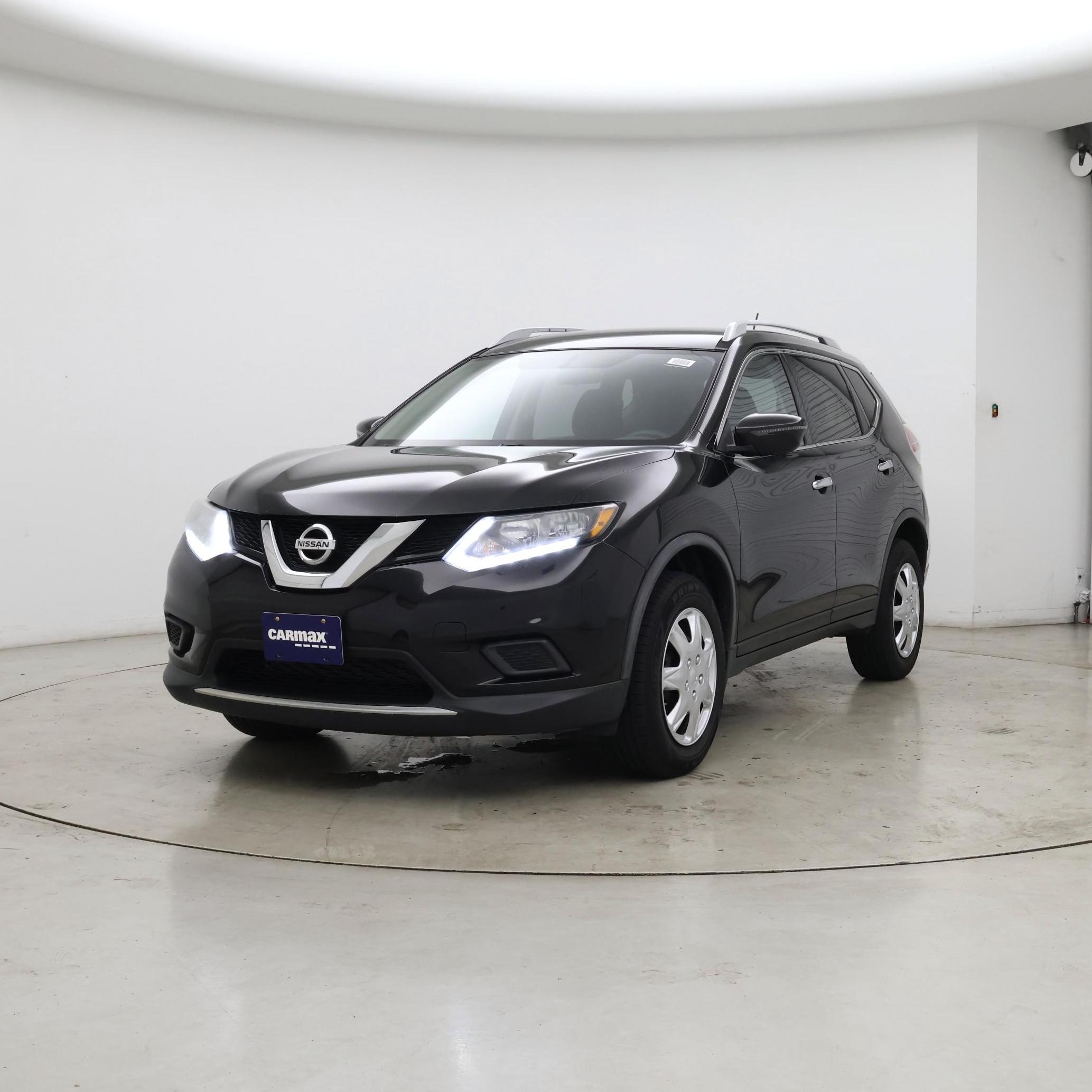 Thumbnail: 2016 Nissan Rogue - 4