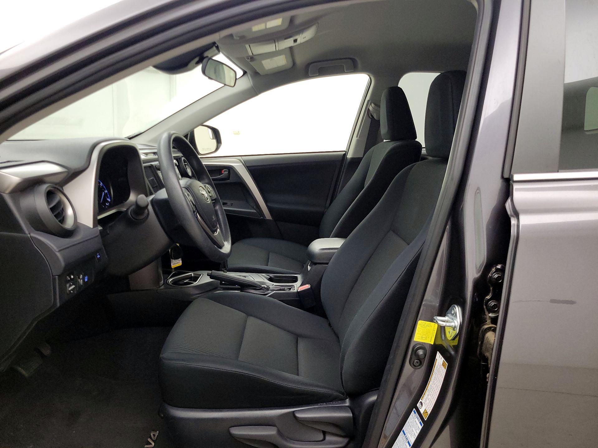 Thumbnail: 2017 Toyota RAV4 - 11