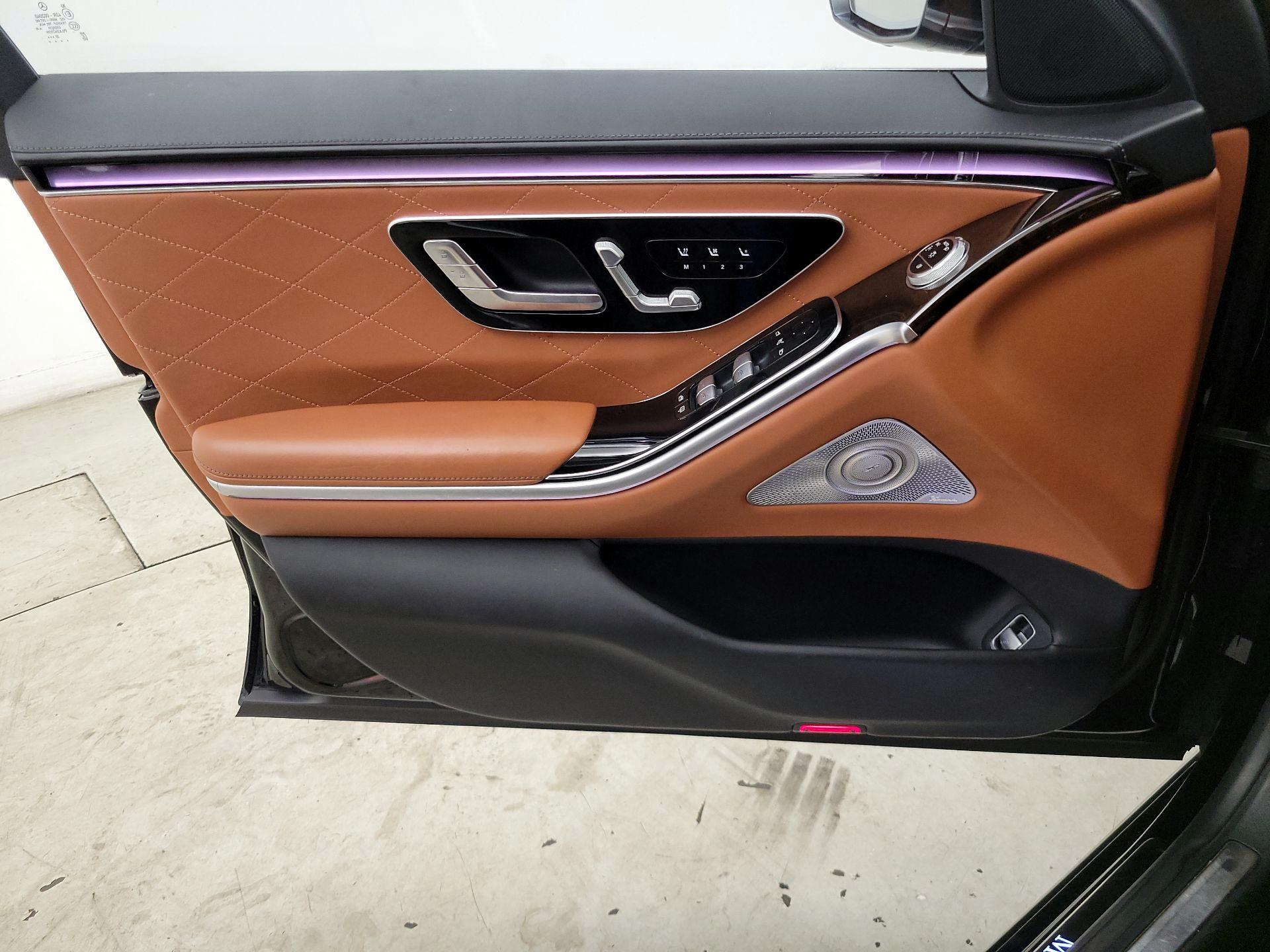 Thumbnail: 2021 Mercedes-Benz S-Class - 12