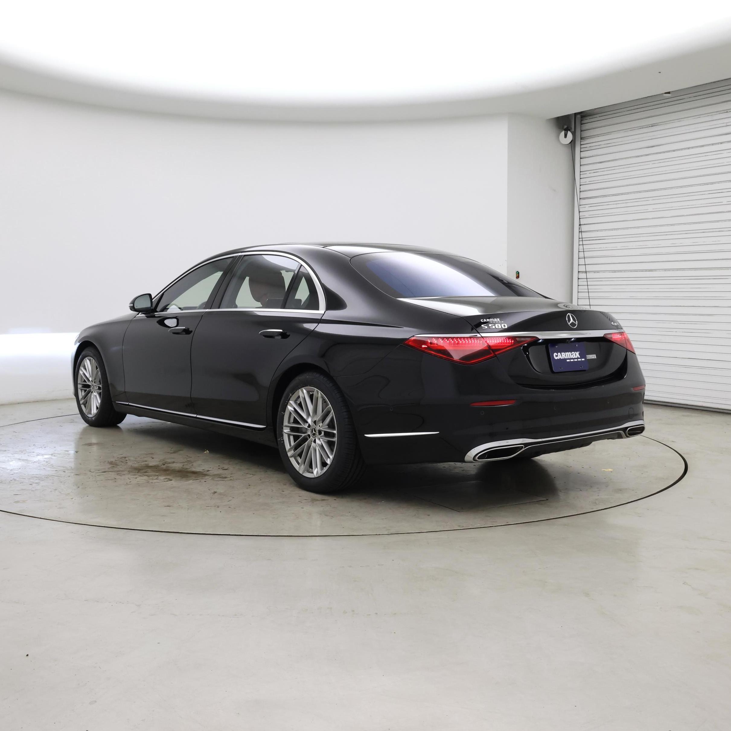 Thumbnail: 2021 Mercedes-Benz S-Class - 2