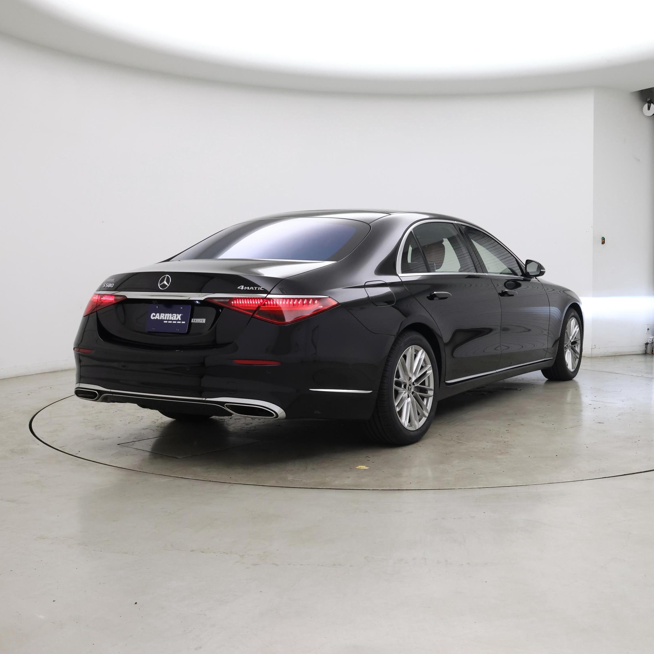 Thumbnail: 2021 Mercedes-Benz S-Class - 8