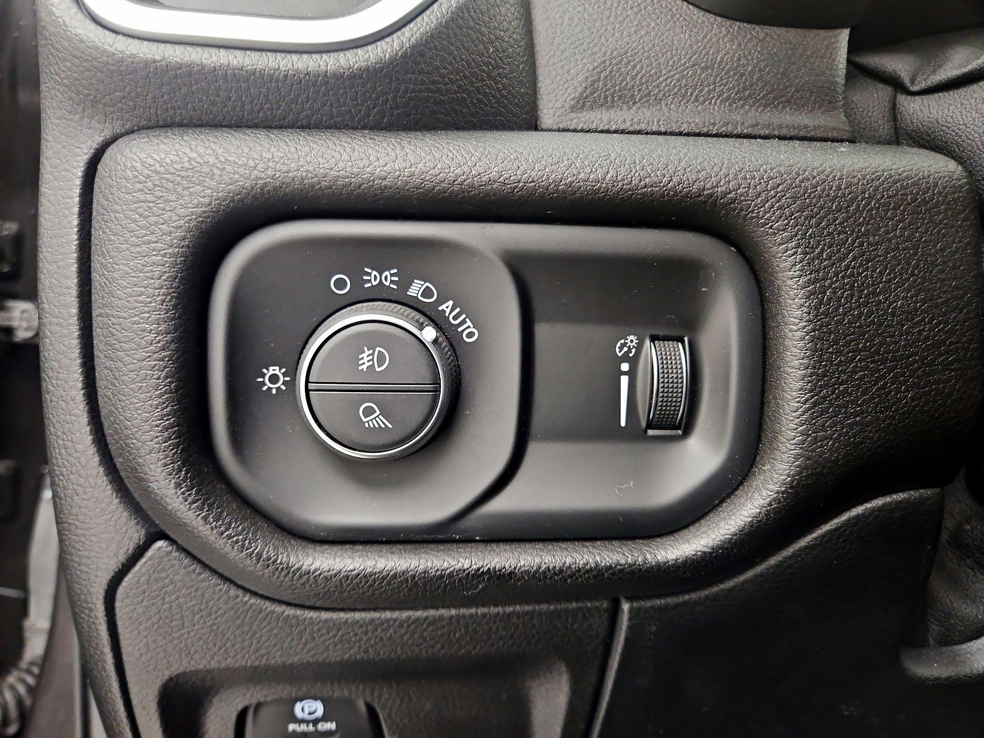 Thumbnail: 2022 RAM 1500 - 13