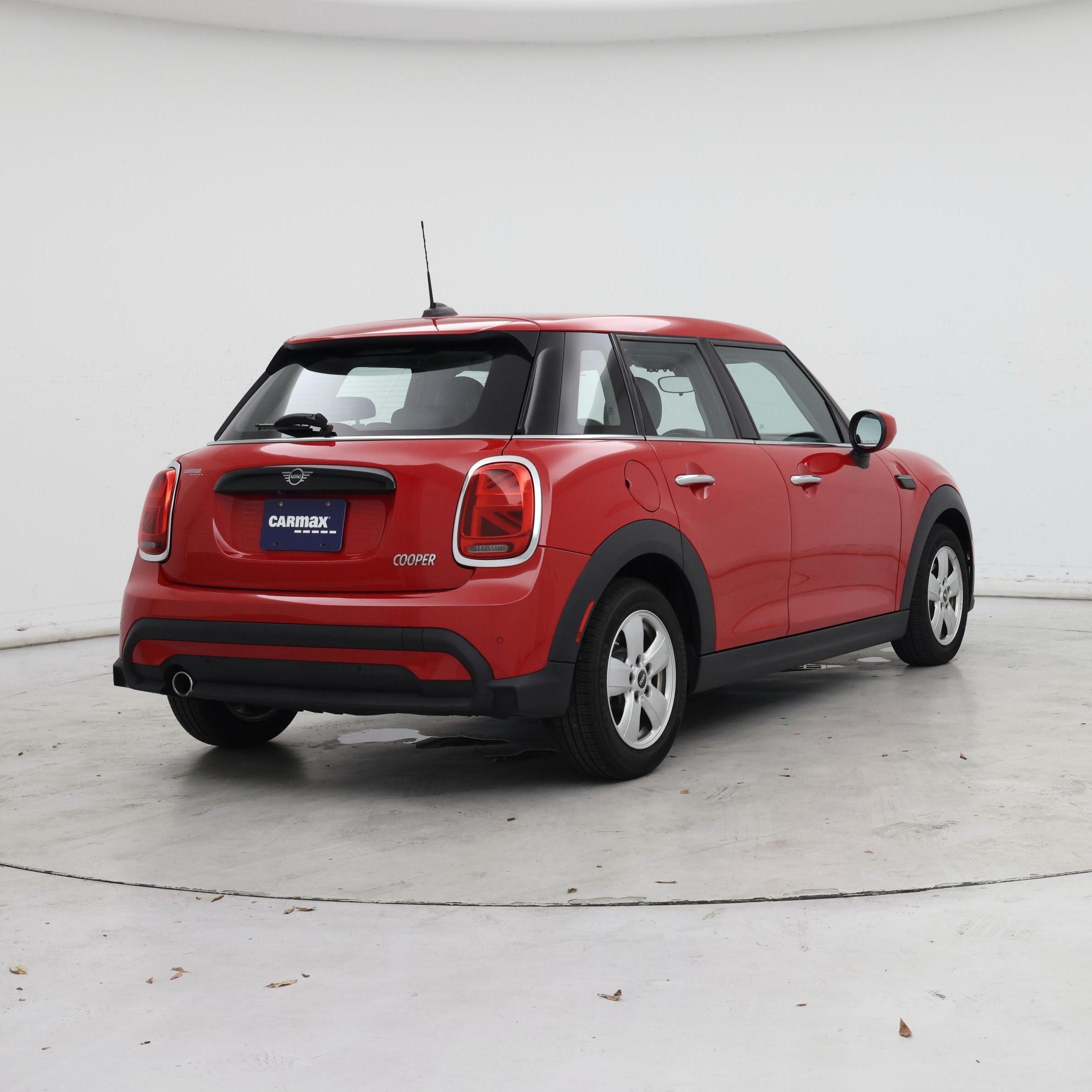 Thumbnail: 2022 MINI Cooper Hardtop - 8