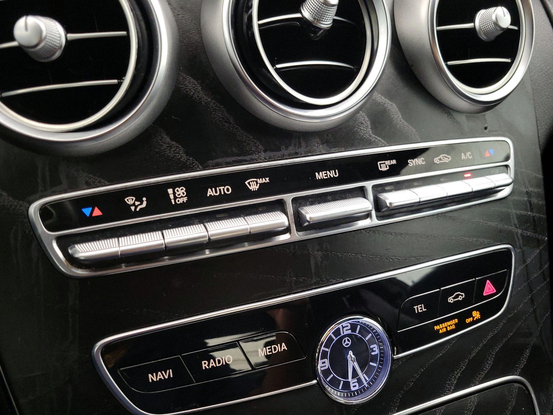 Thumbnail: 2021 Mercedes-Benz C-Class - 16