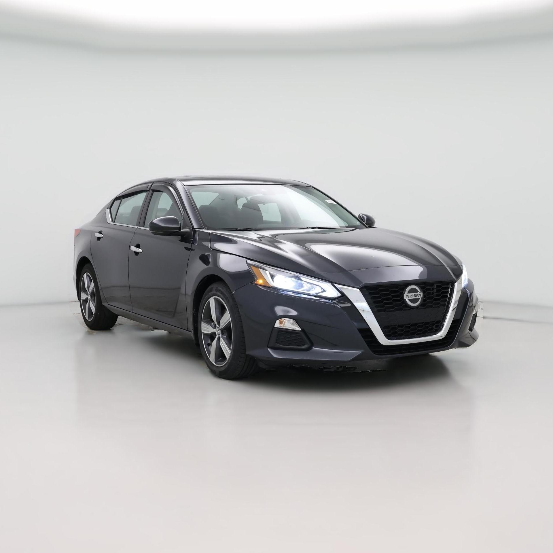 Thumbnail: 2022 Nissan Altima - 1