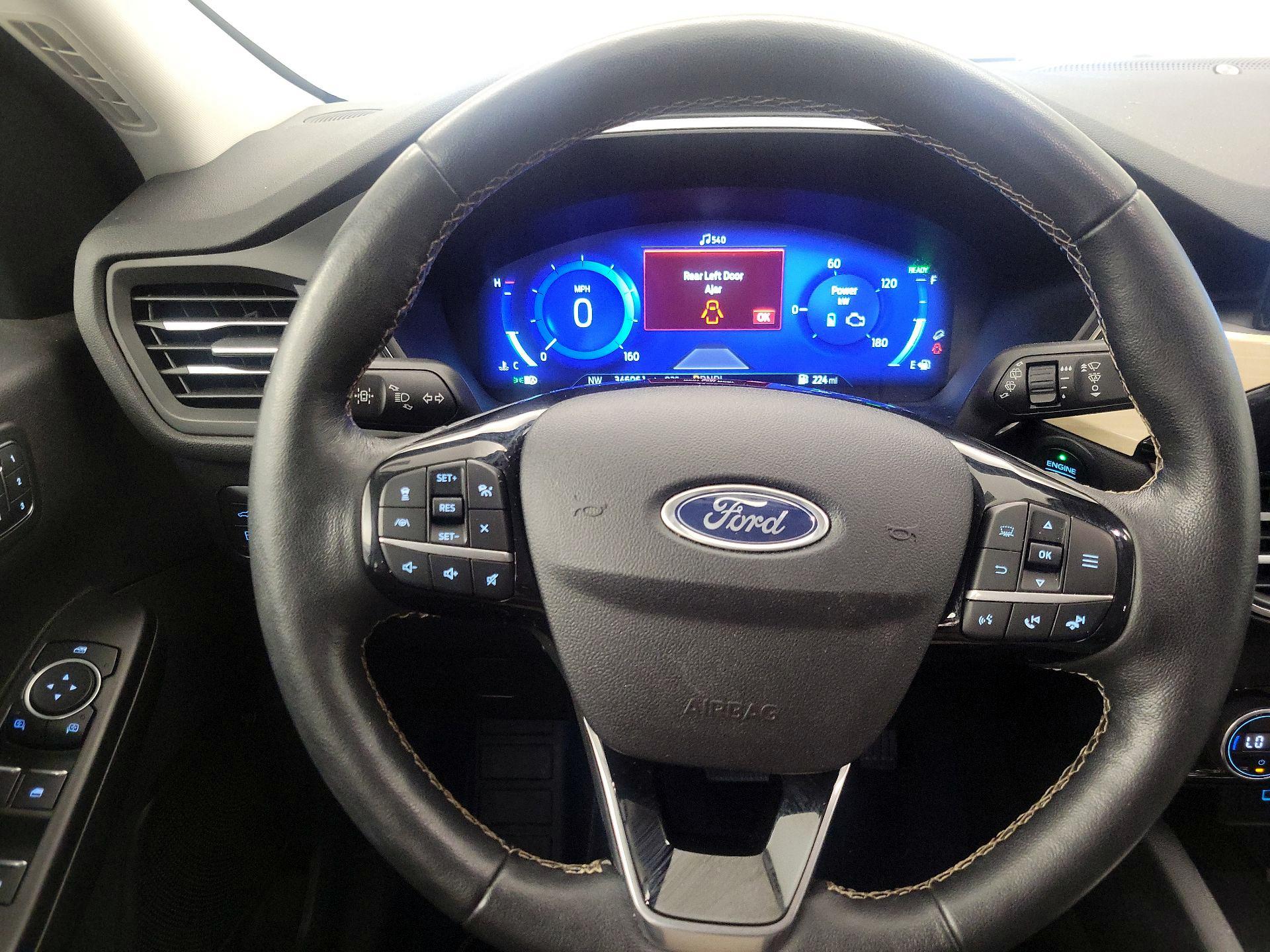 Thumbnail: 2021 Ford Escape - 10