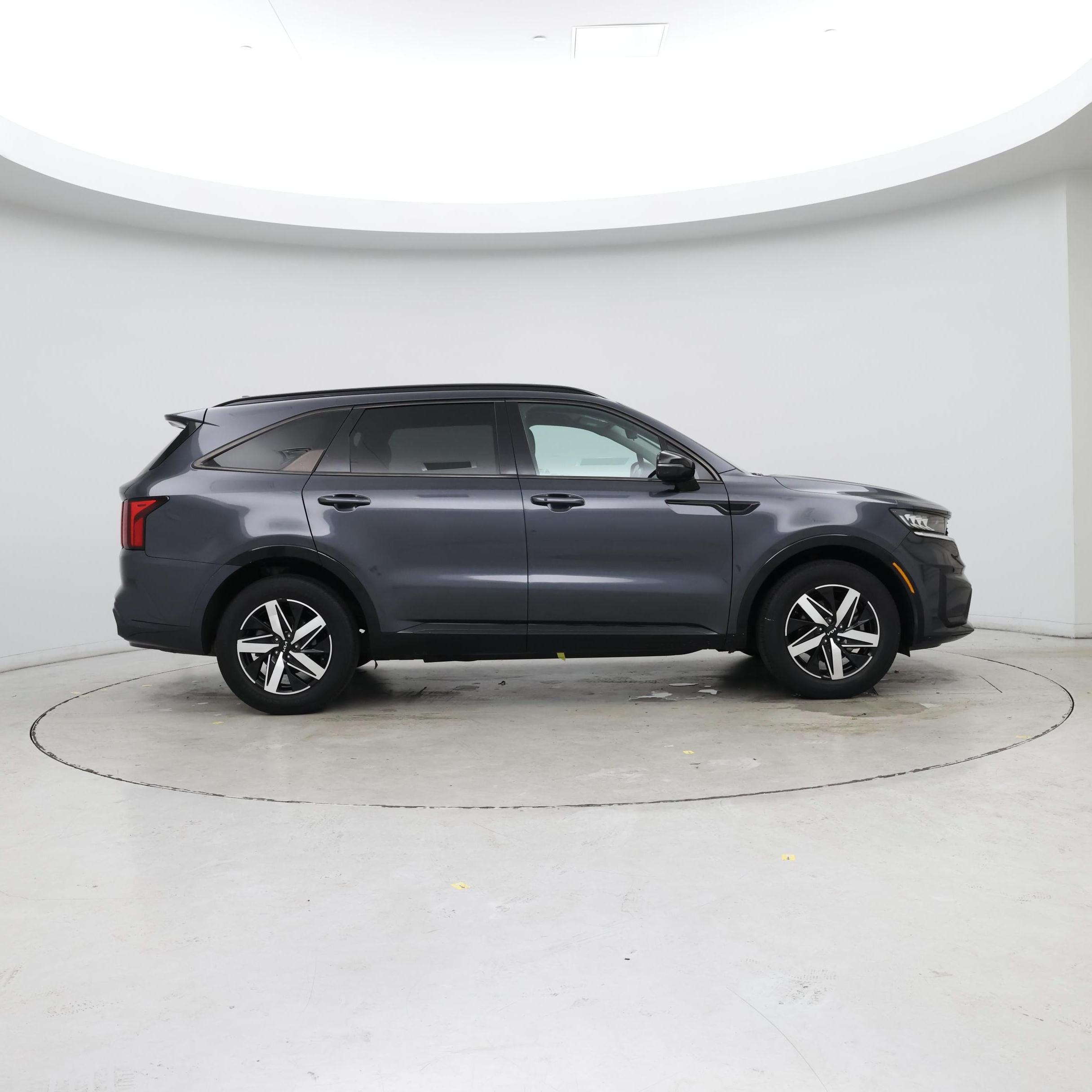 Thumbnail: 2022 Kia Sorento - 7
