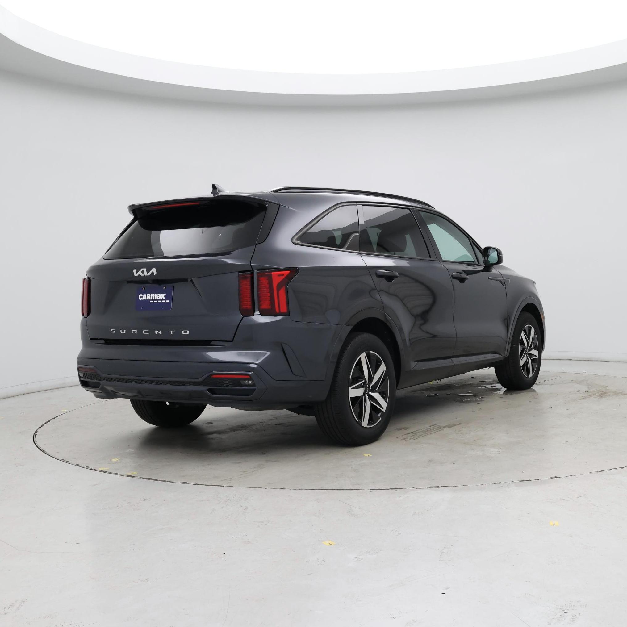 Thumbnail: 2022 Kia Sorento - 8