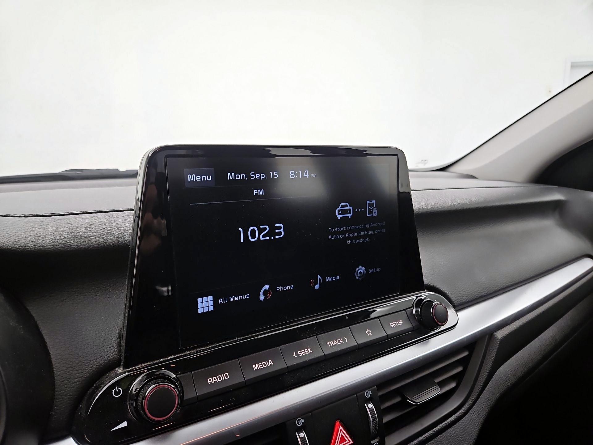 Thumbnail: 2022 Kia Forte - 15