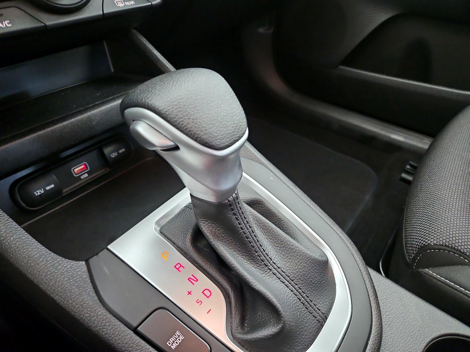 Thumbnail: 2022 Kia Forte - 17