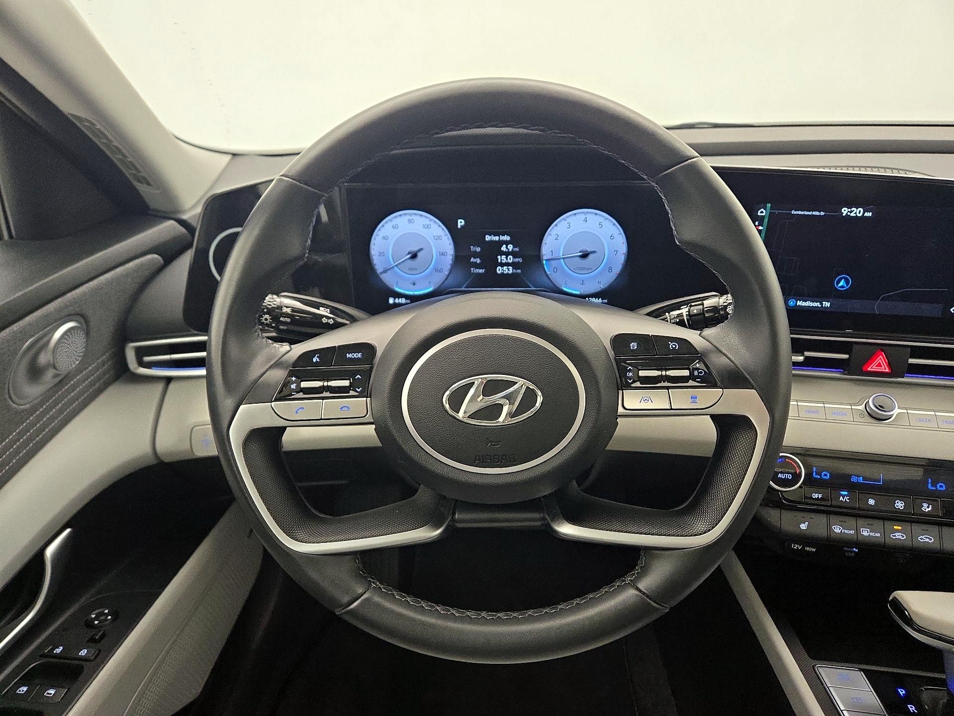 Thumbnail: 2023 Hyundai Elantra - 10