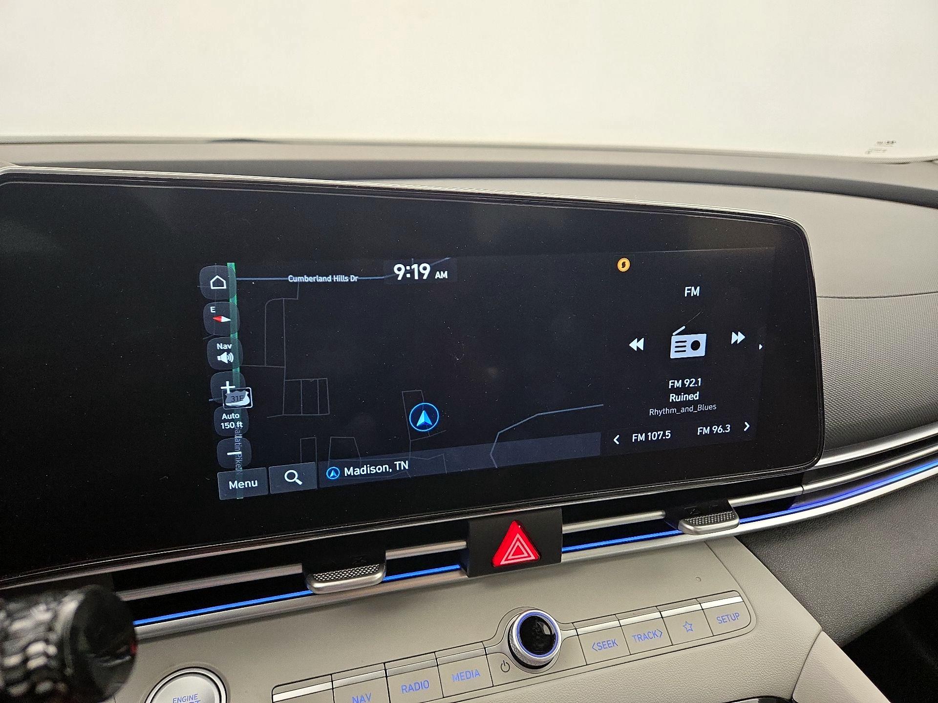 Thumbnail: 2023 Hyundai Elantra - 14