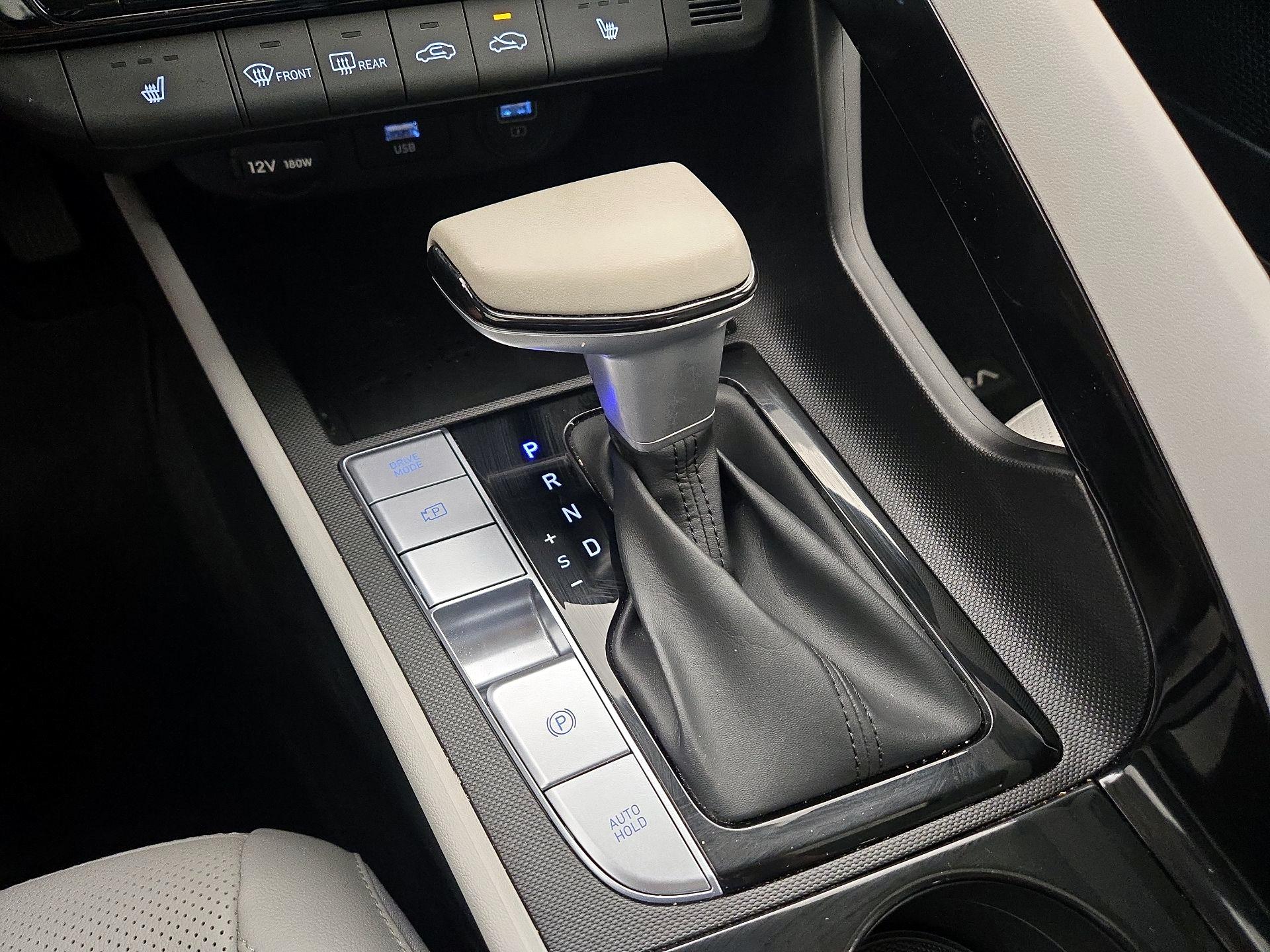 Thumbnail: 2023 Hyundai Elantra - 18