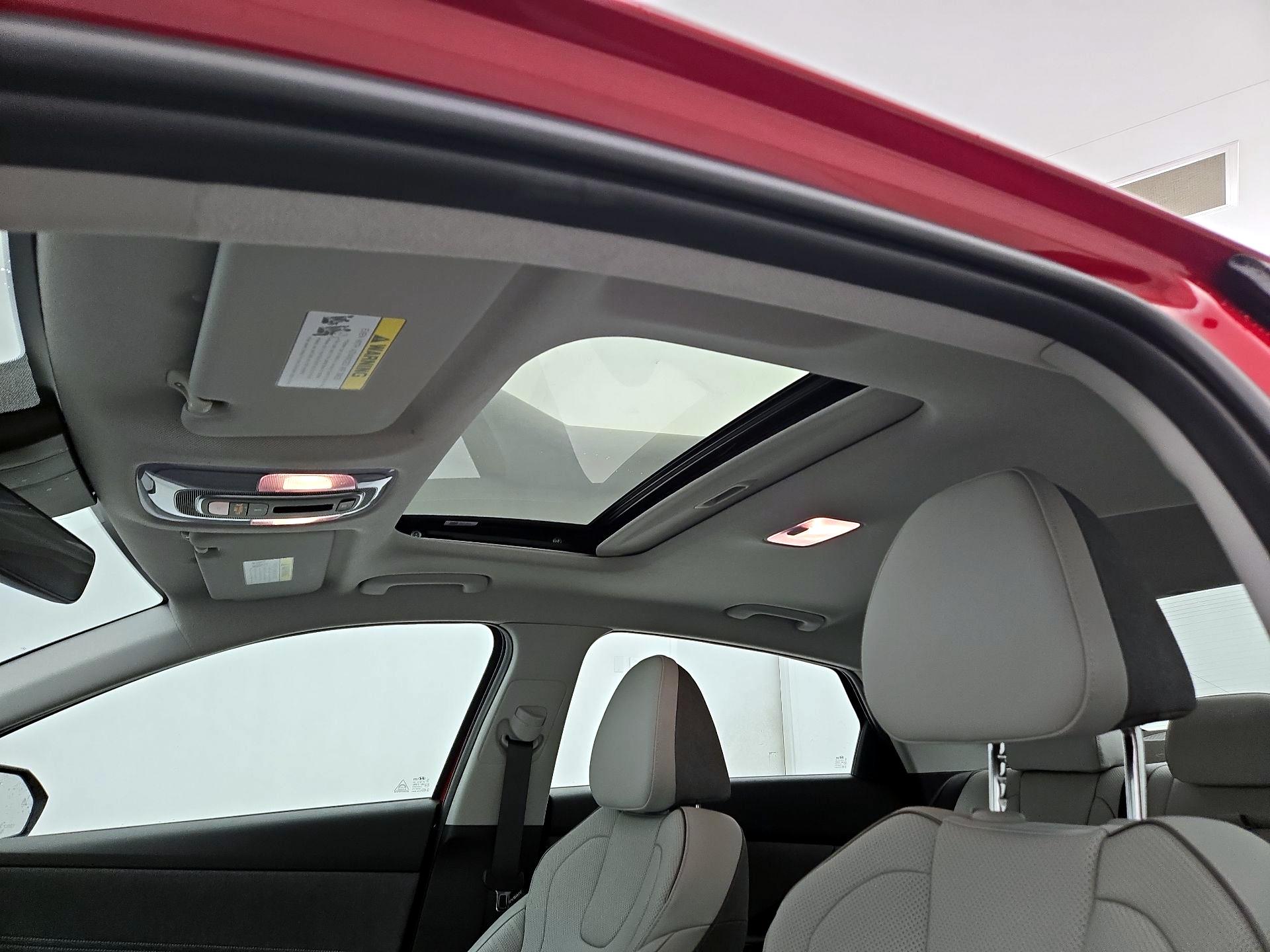 Thumbnail: 2023 Hyundai Elantra - 20