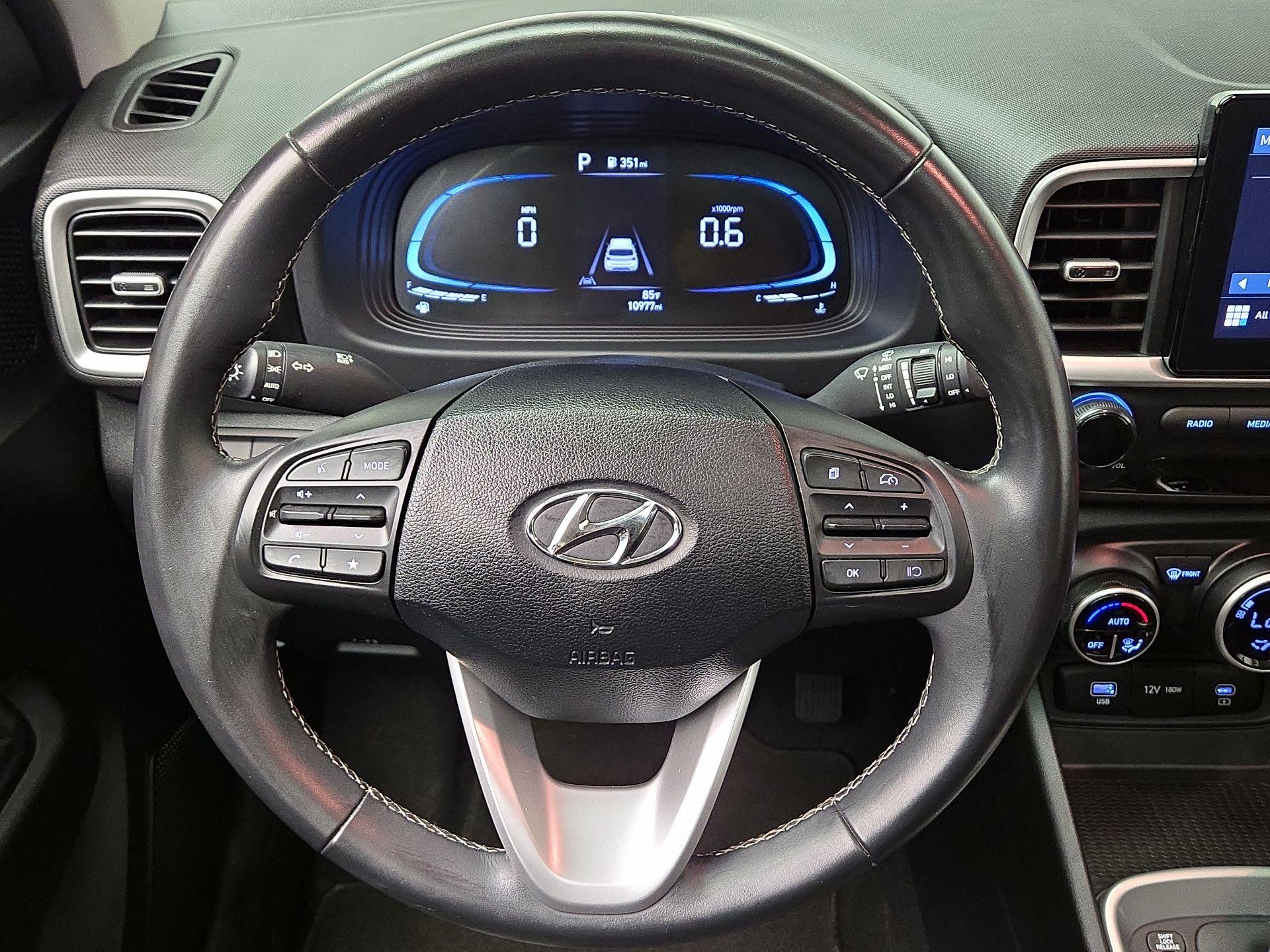 Thumbnail: 2024 Hyundai Venue - 10