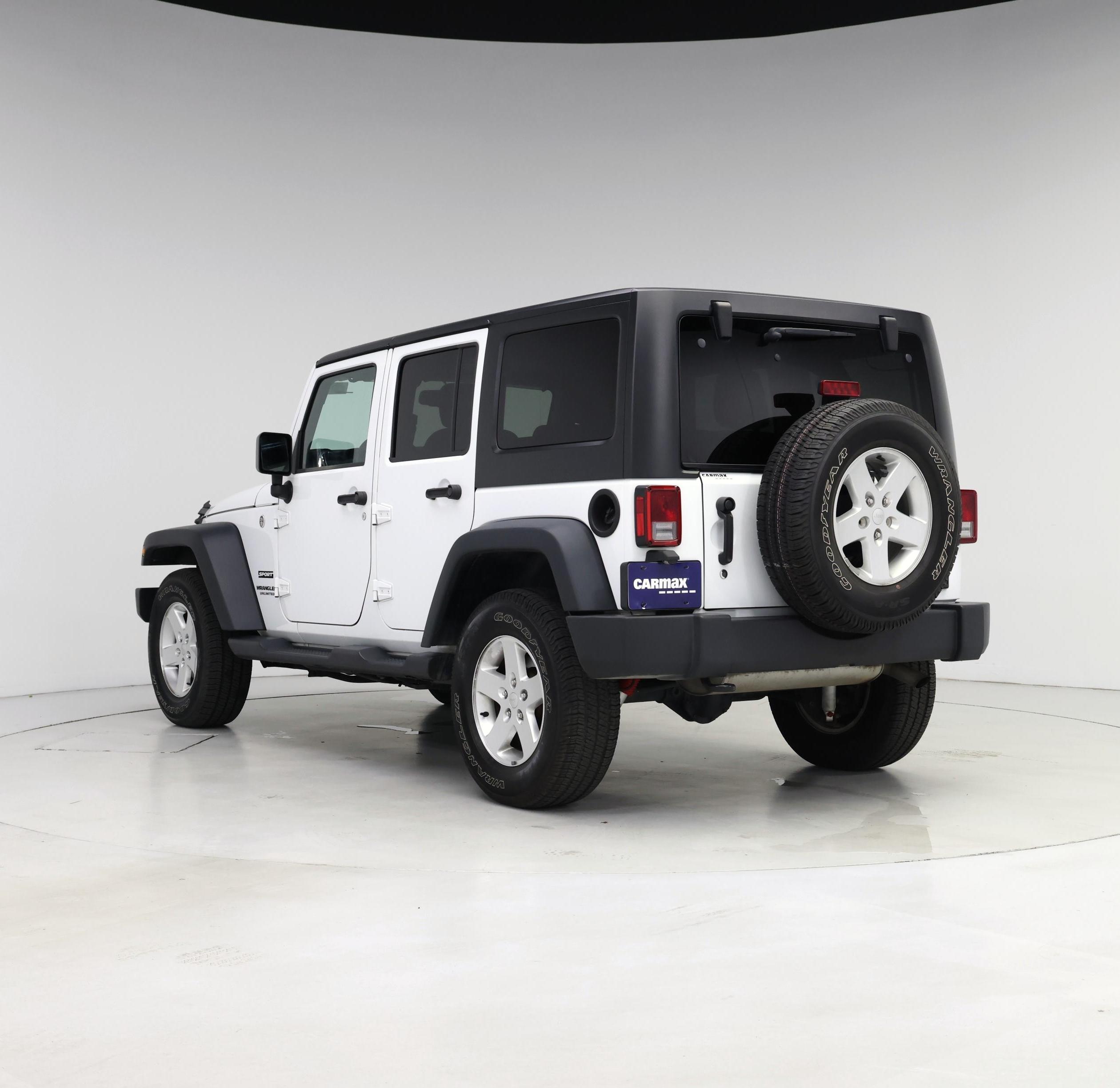 Thumbnail: 2016 Jeep Wrangler - 2