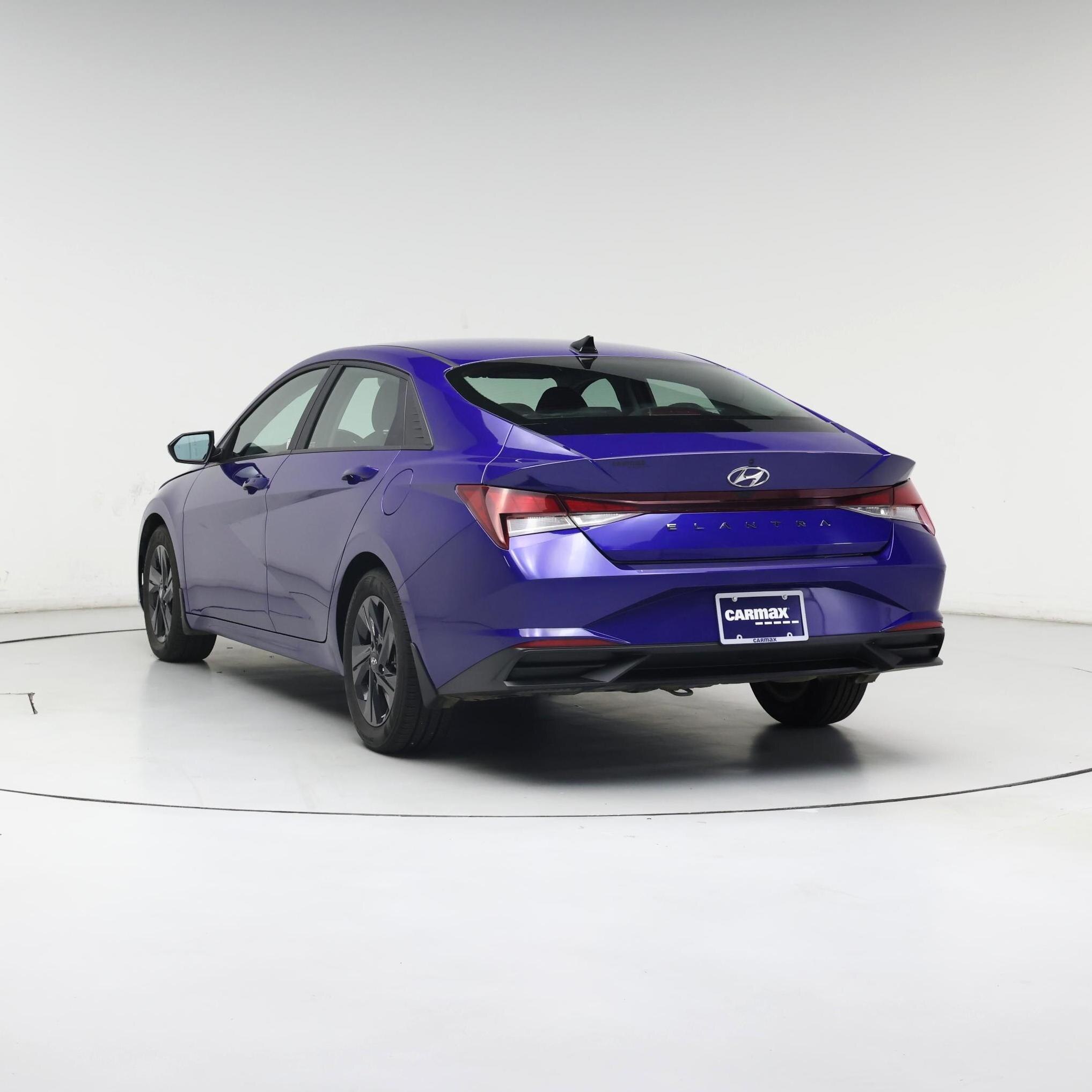 Thumbnail: 2023 Hyundai Elantra - 2