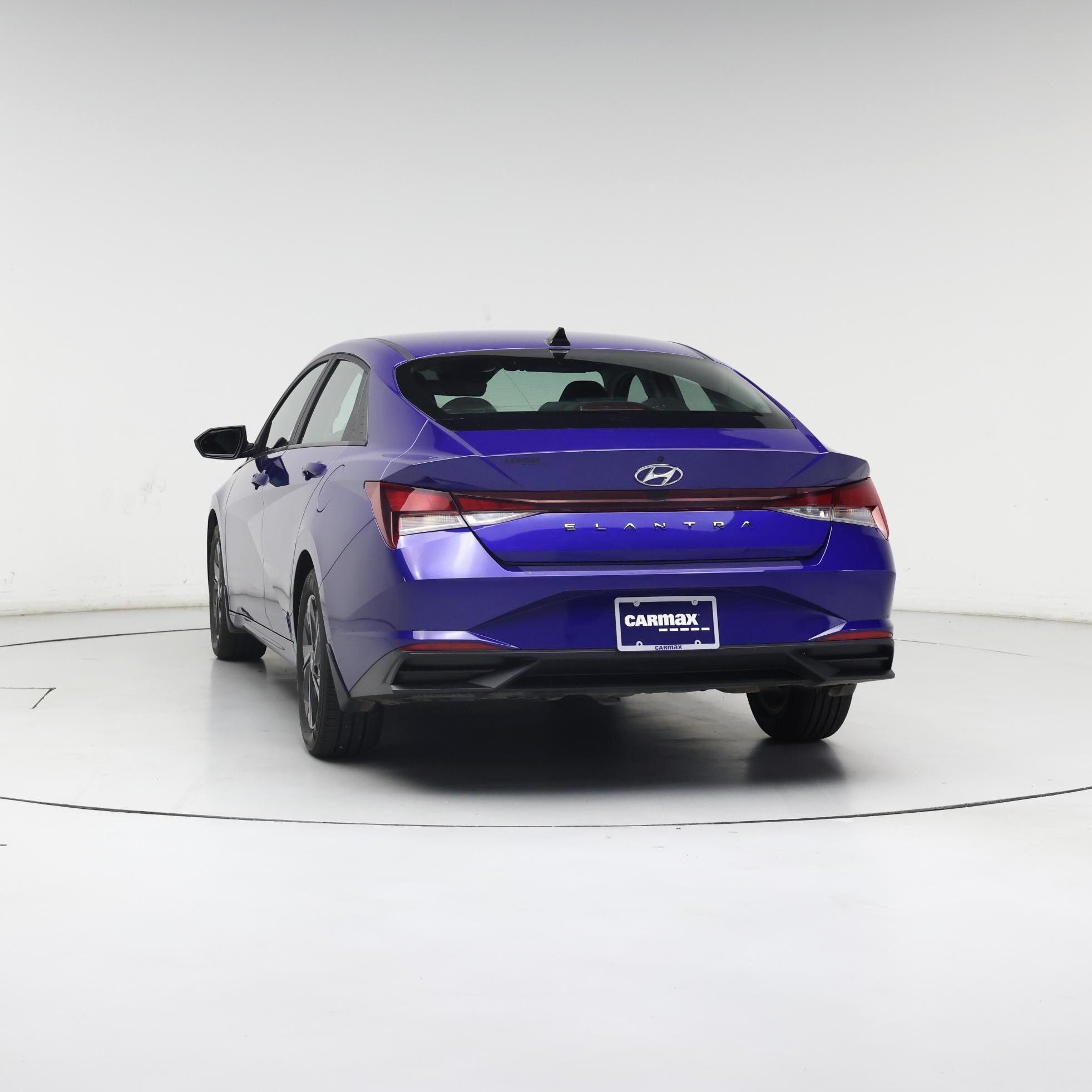 Thumbnail: 2023 Hyundai Elantra - 6