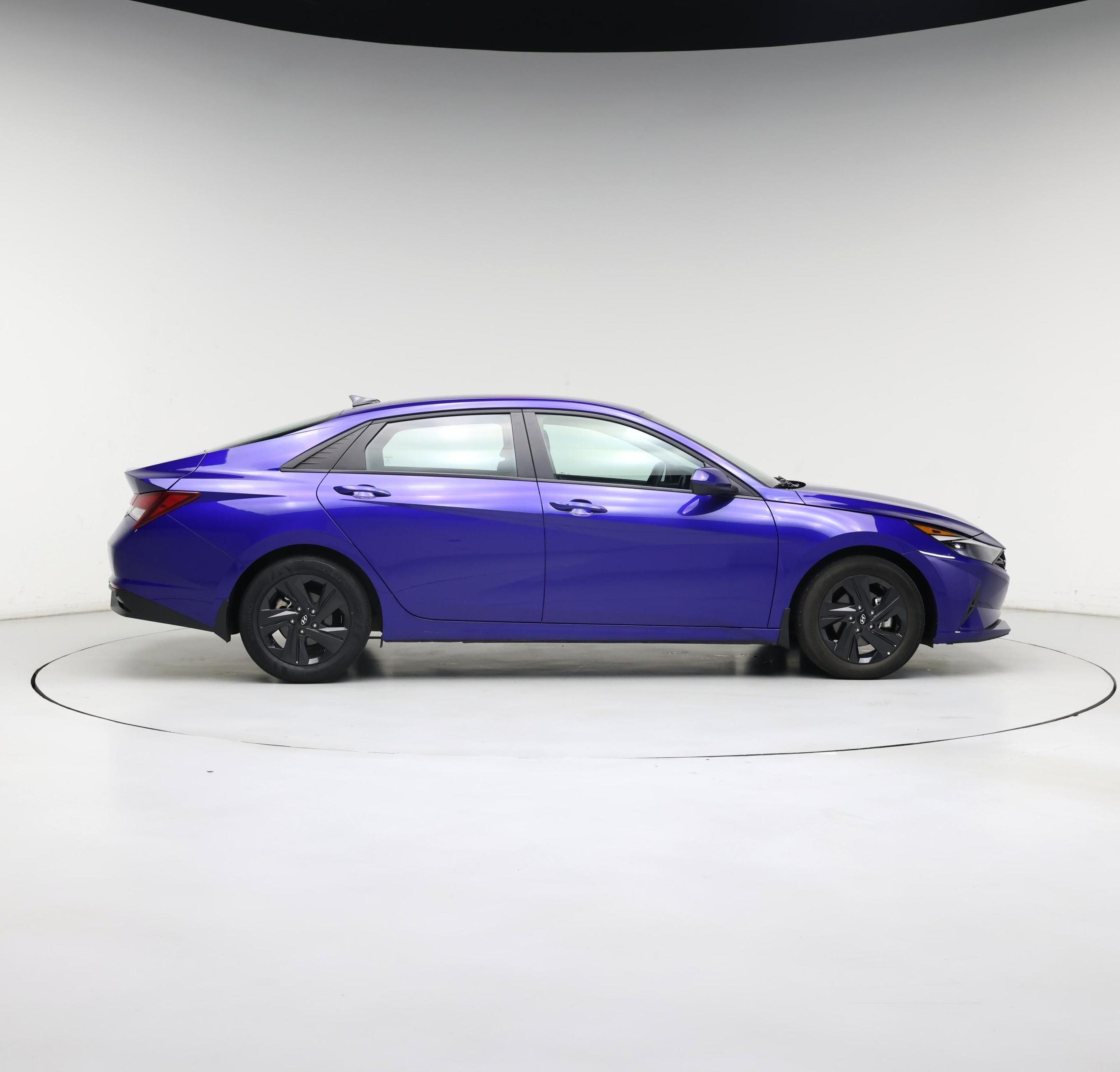 Thumbnail: 2023 Hyundai Elantra - 7