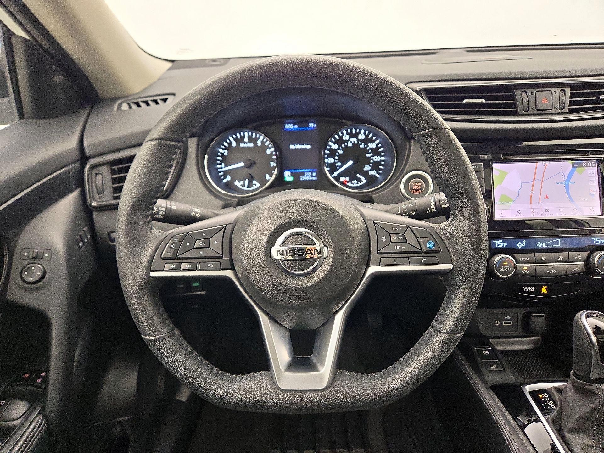 Thumbnail: 2019 Nissan Rogue - 10