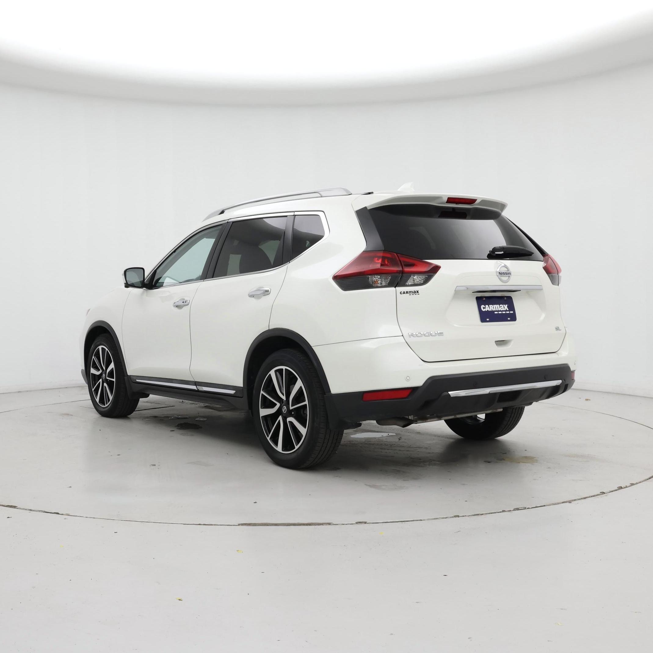 Thumbnail: 2019 Nissan Rogue - 2