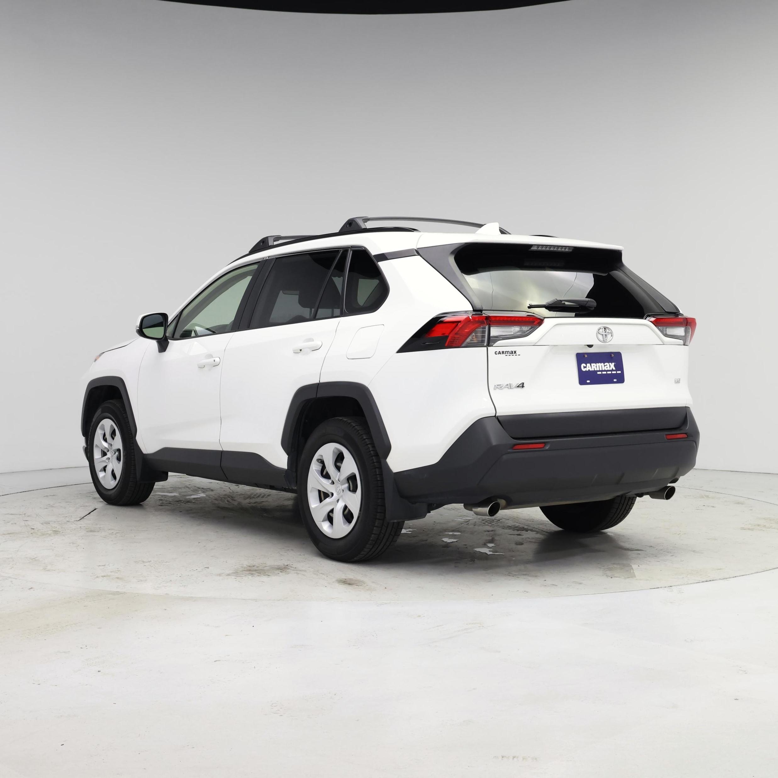 Thumbnail: 2019 Toyota RAV4 - 2