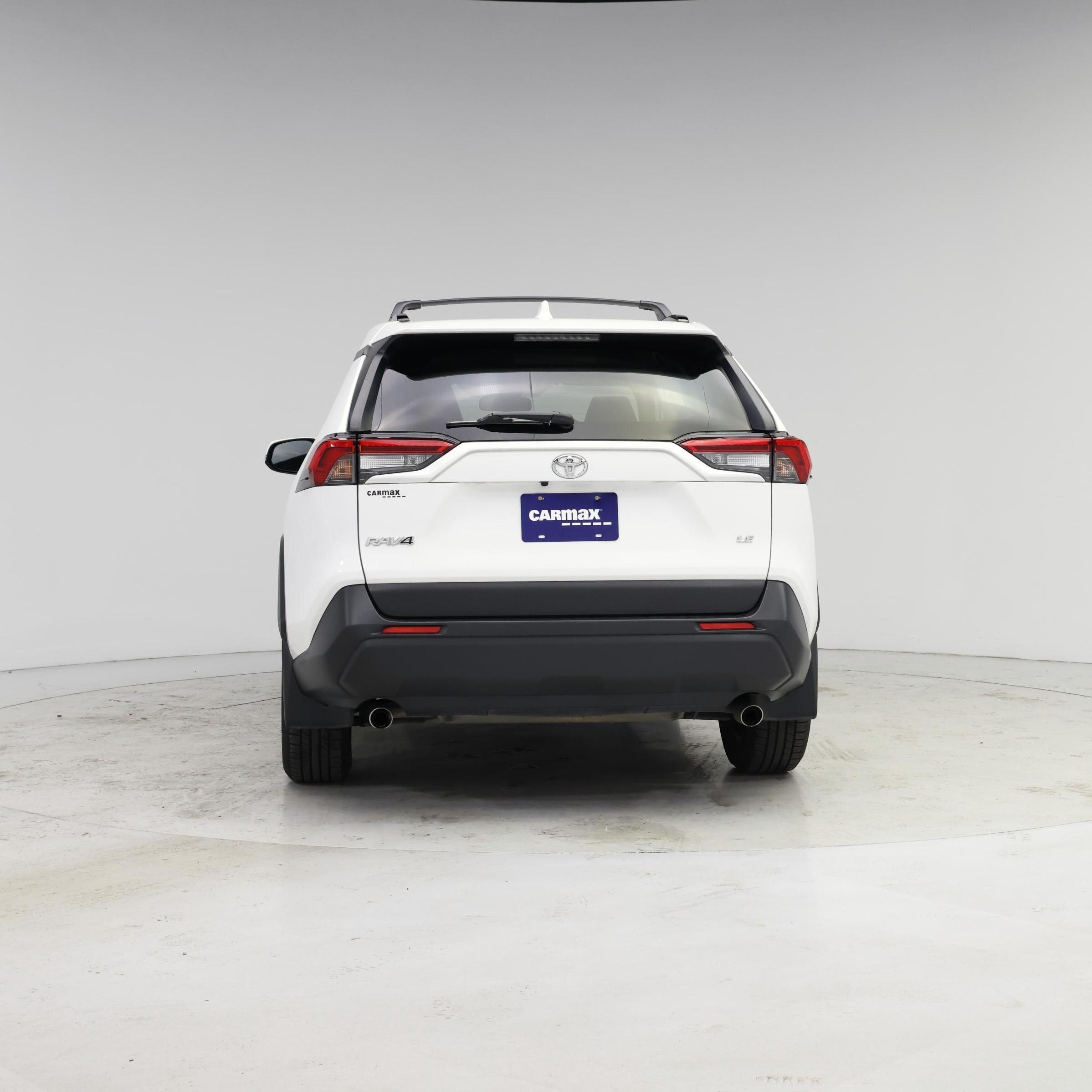Thumbnail: 2019 Toyota RAV4 - 6