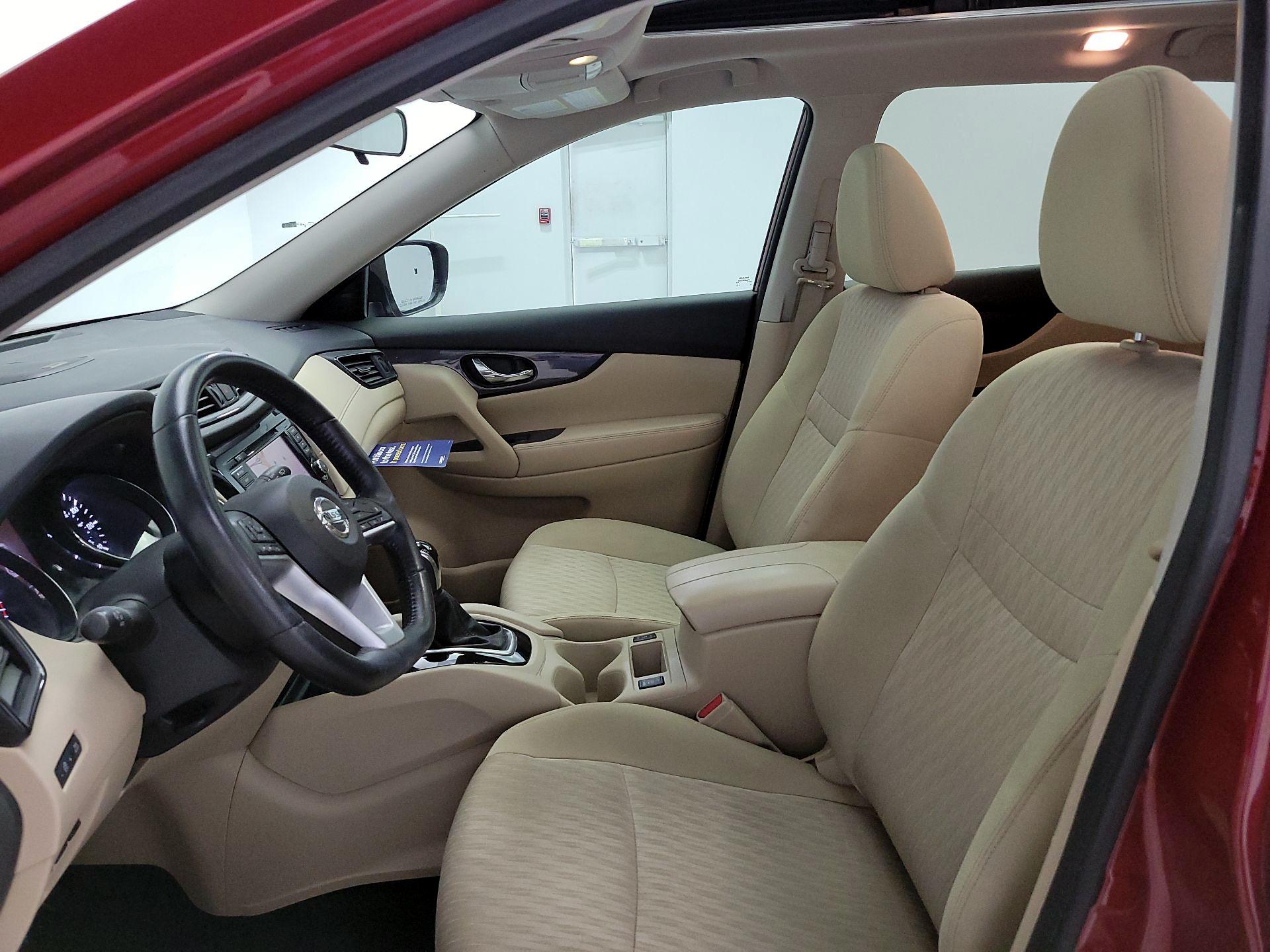 Thumbnail: 2018 Nissan Rogue - 11