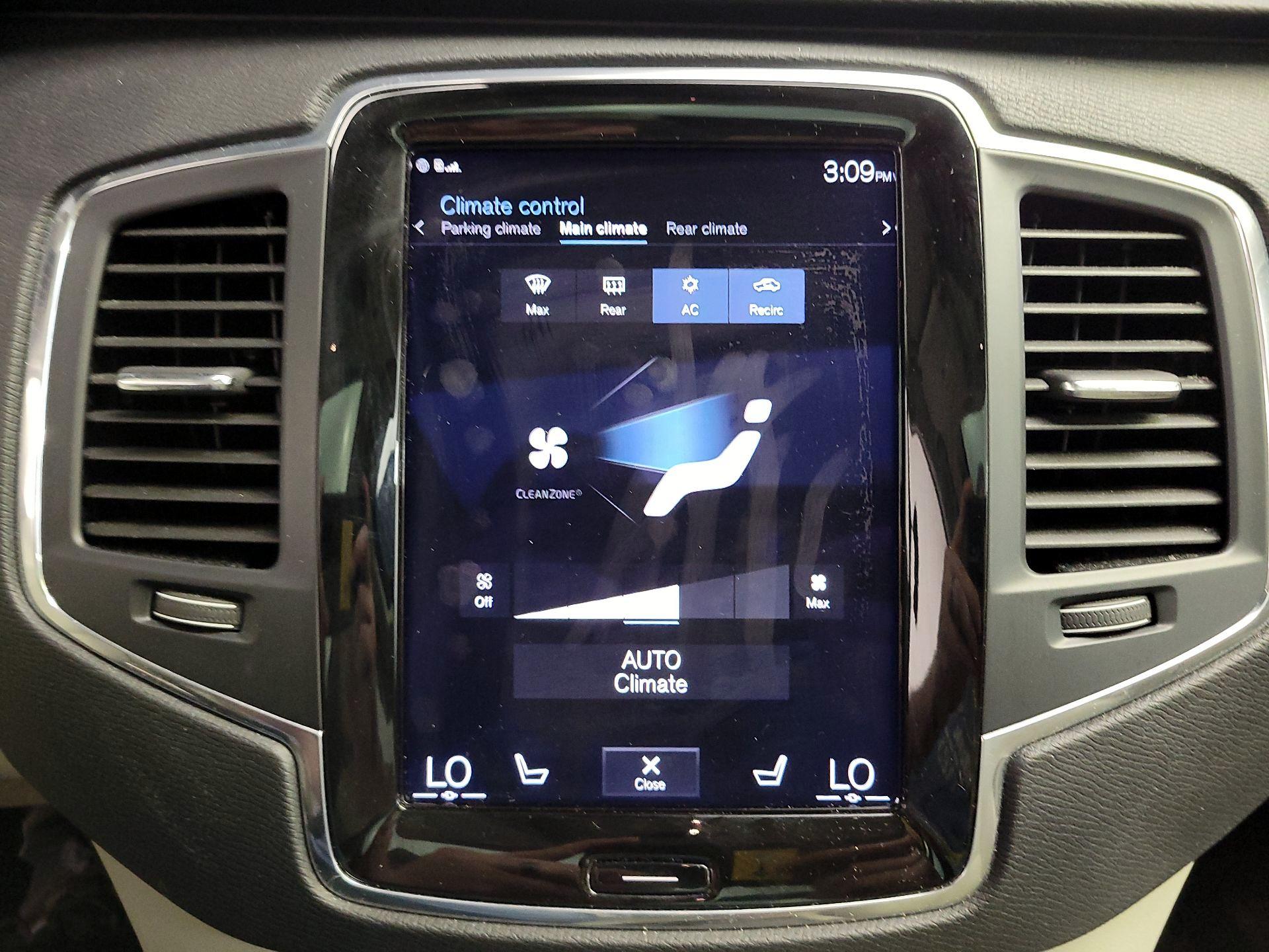 Thumbnail: 2018 Volvo XC90 - 17