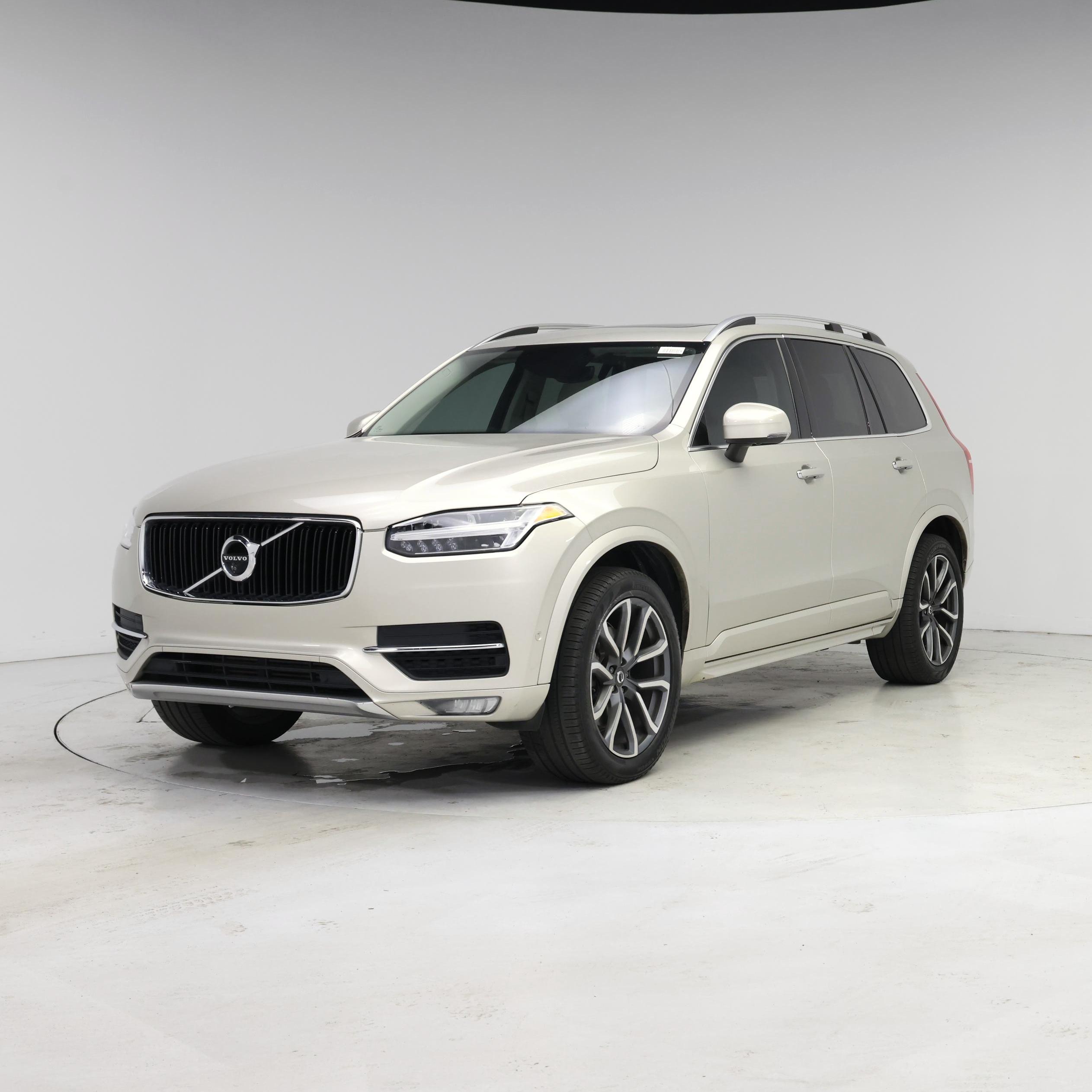 Thumbnail: 2018 Volvo XC90 - 4