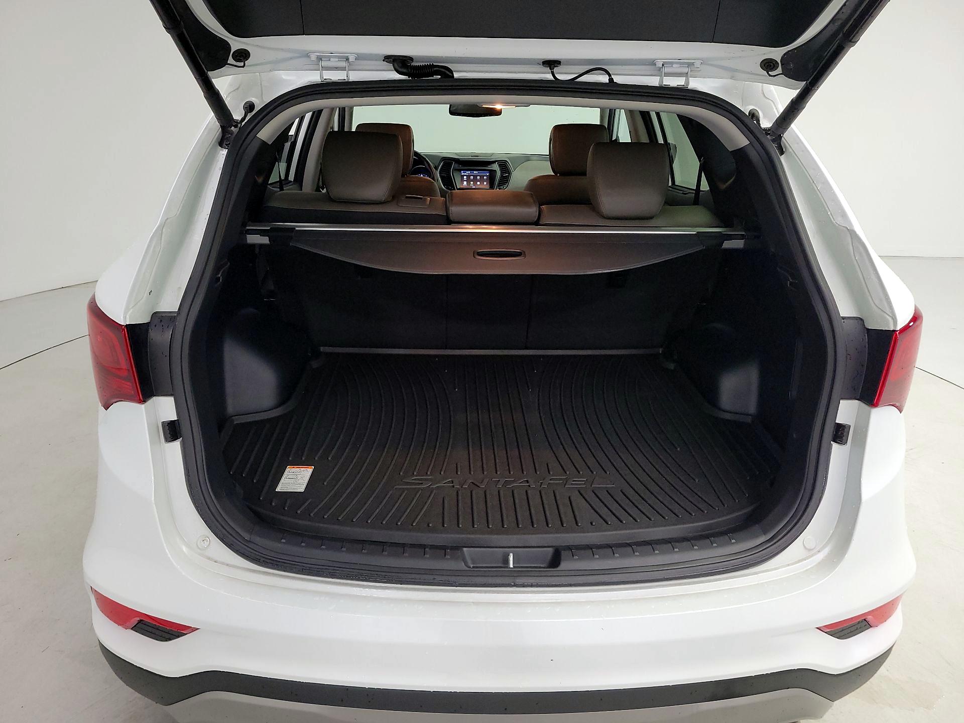 Thumbnail: 2018 Hyundai Santa Fe - 20