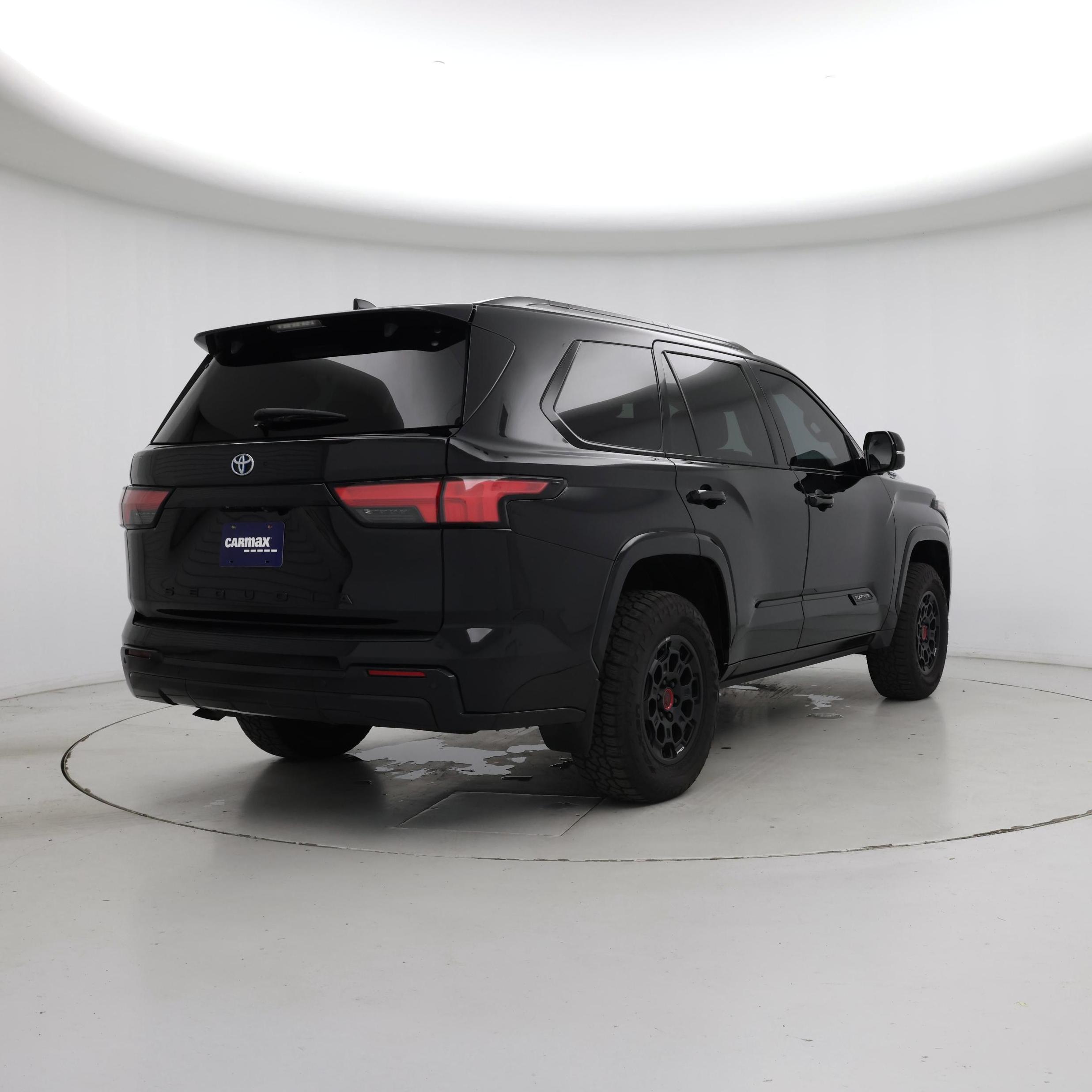 Thumbnail: 2023 Toyota Sequoia - 8