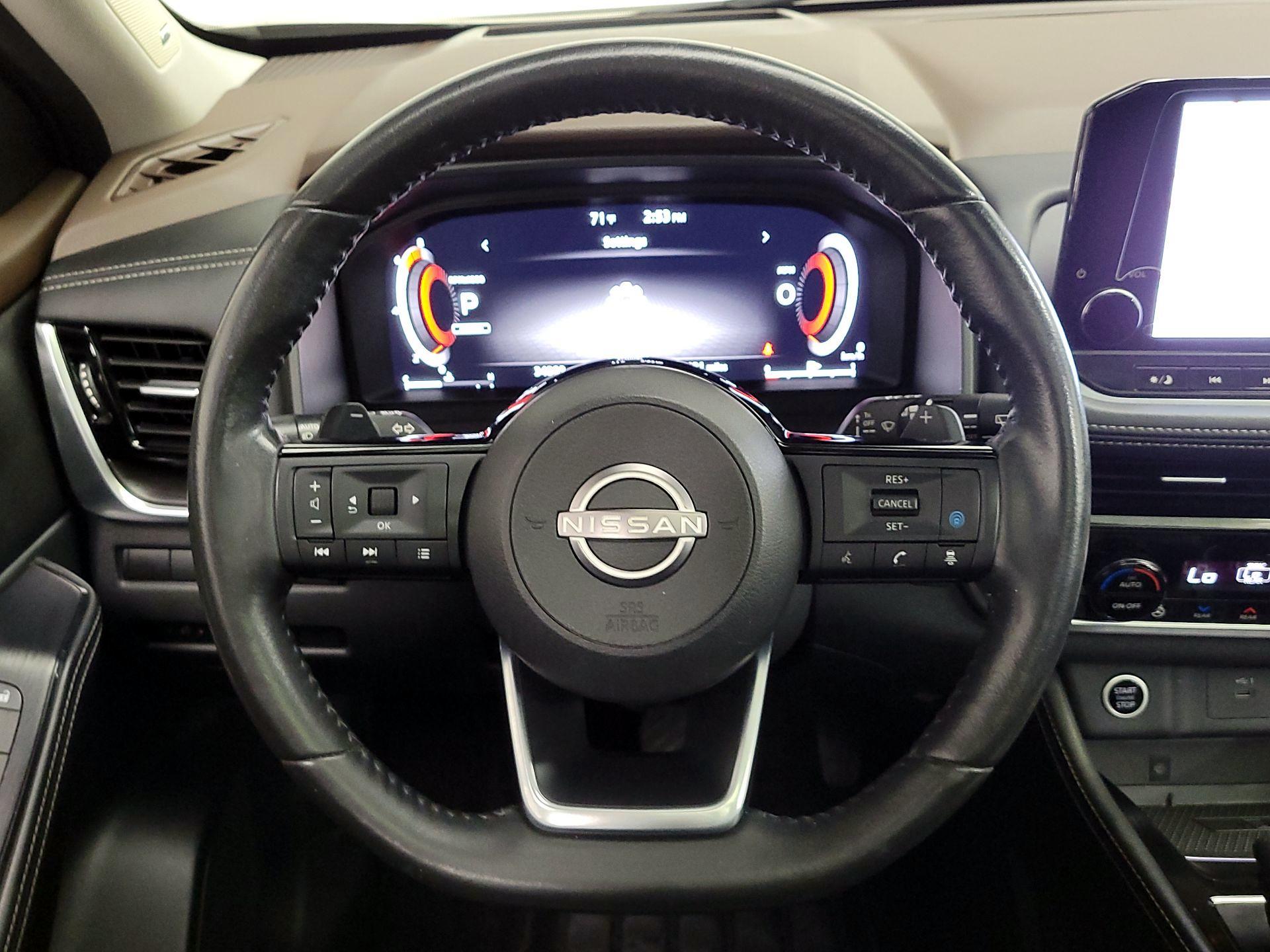 Thumbnail: 2022 Nissan Rogue - 10