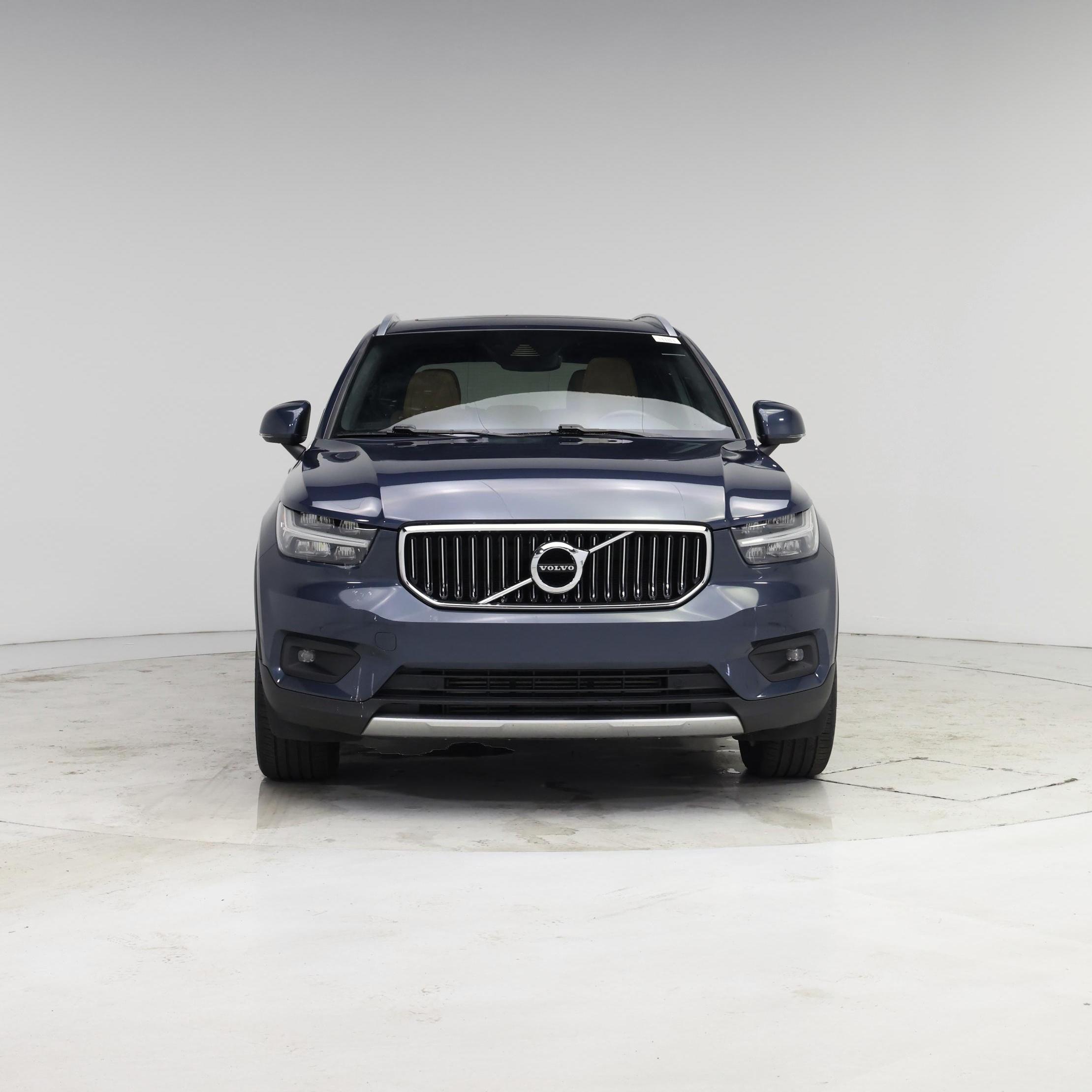 Thumbnail: 2021 Volvo XC40 - 5