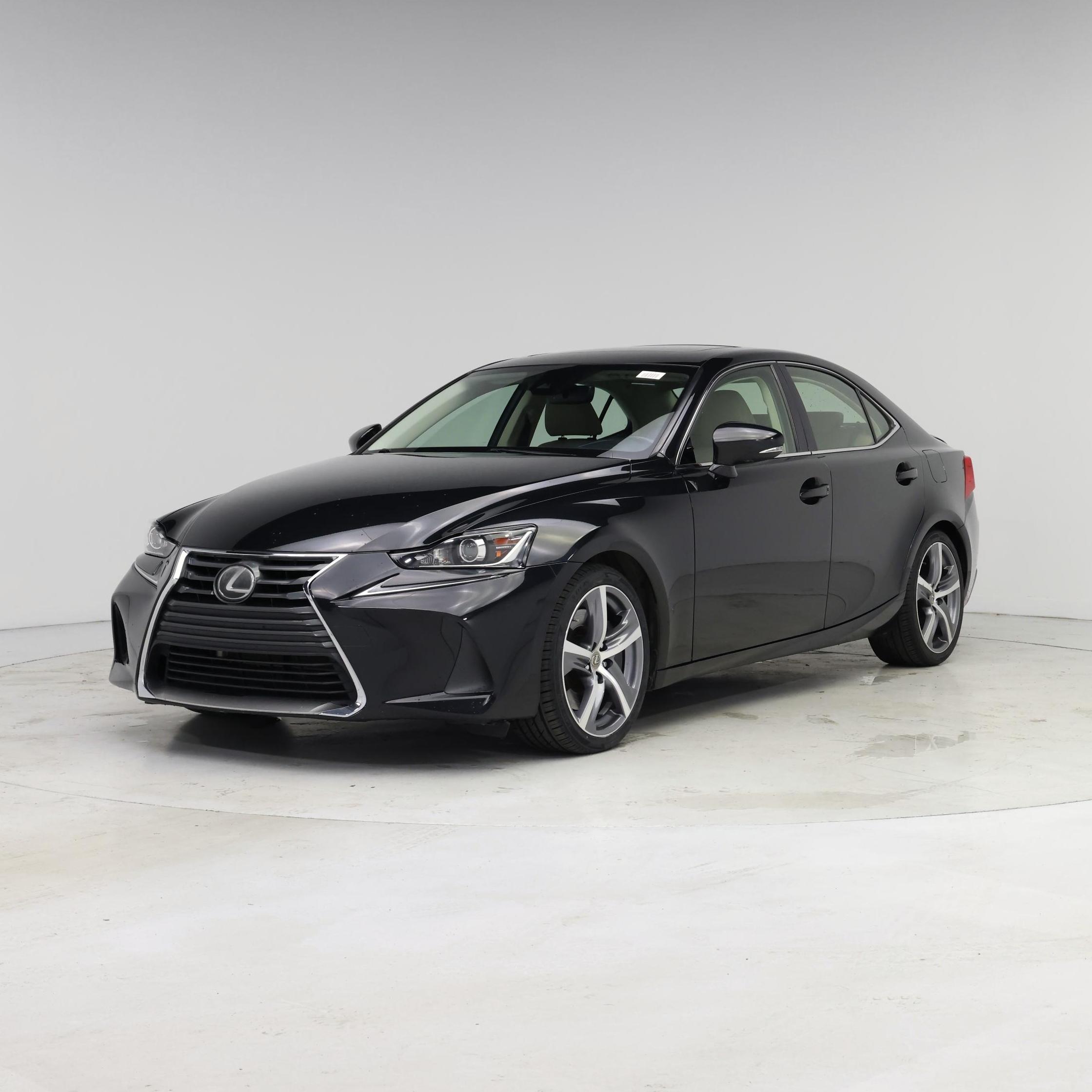 Thumbnail: 2017 Lexus IS - 4