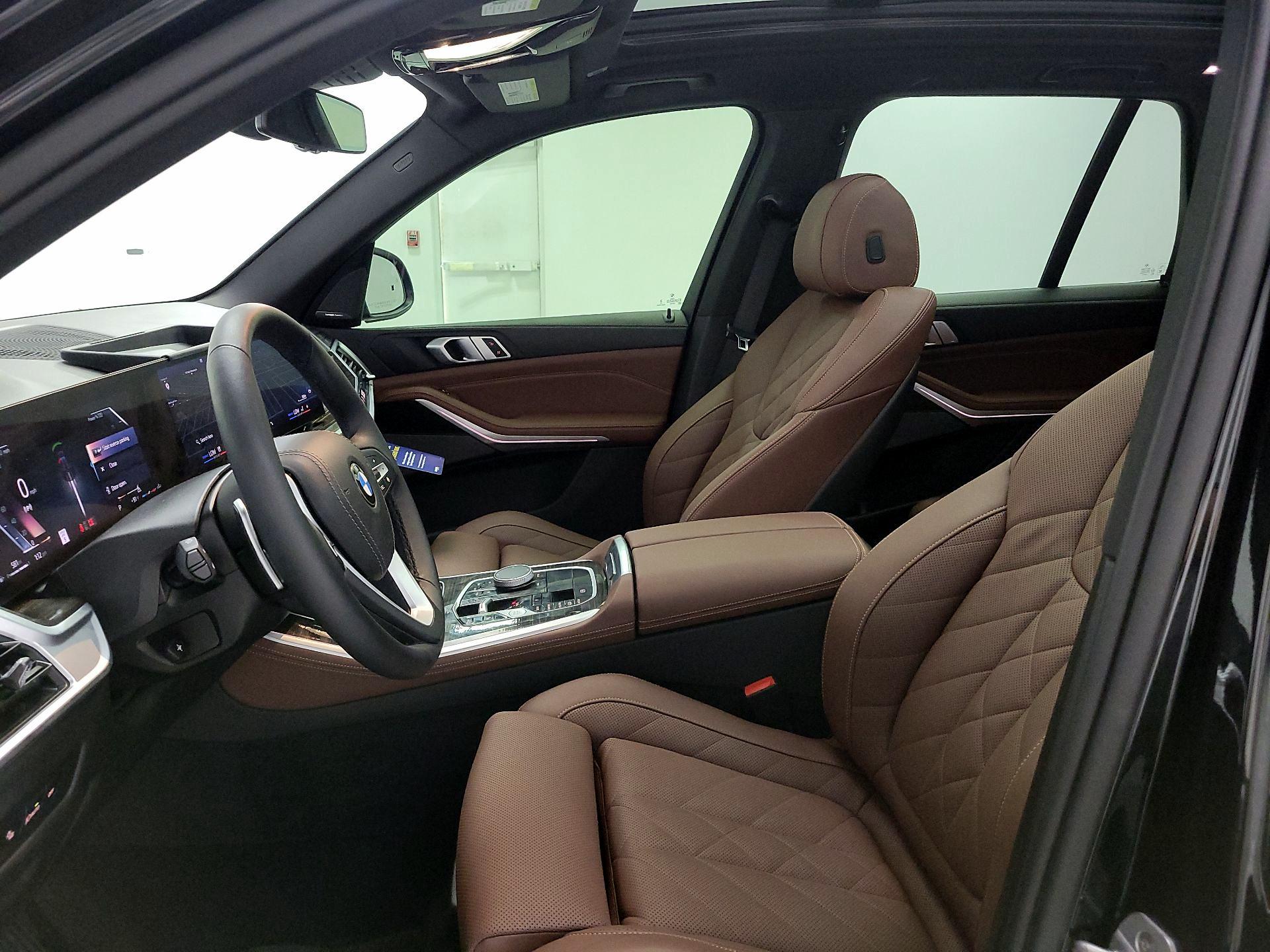 Thumbnail: 2024 BMW X5 - 11