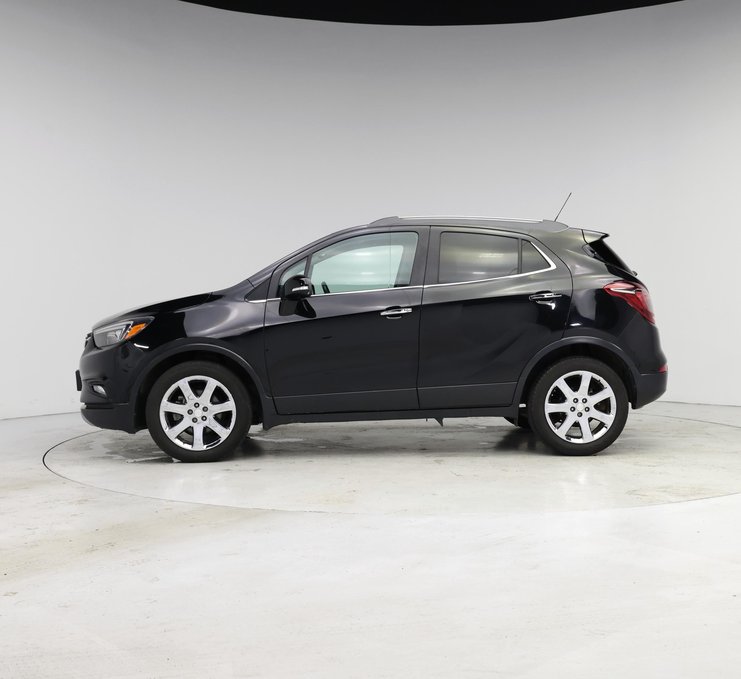 Thumbnail: 2017 Buick Encore - 3