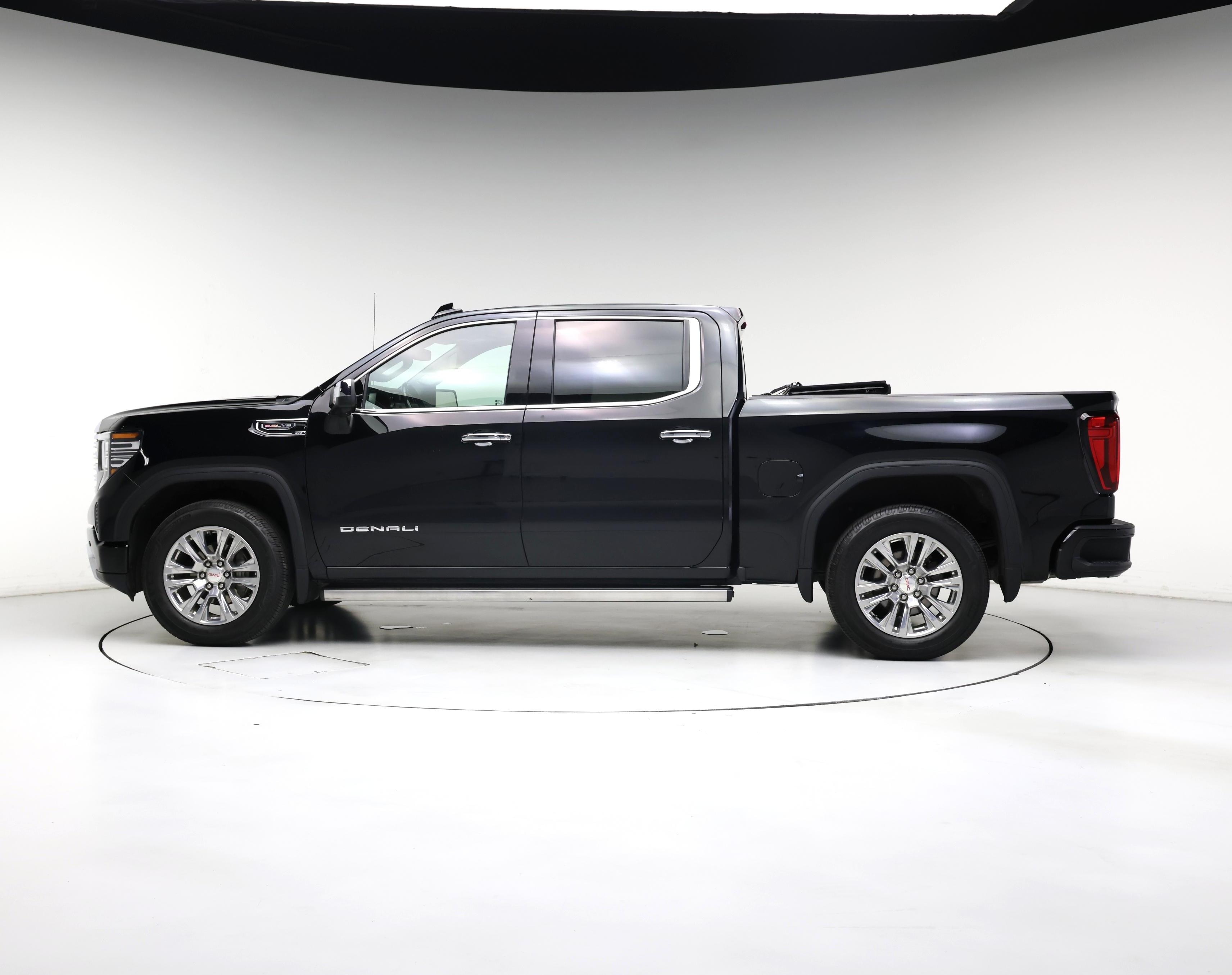 Thumbnail: 2022 GMC Sierra 1500 - 3