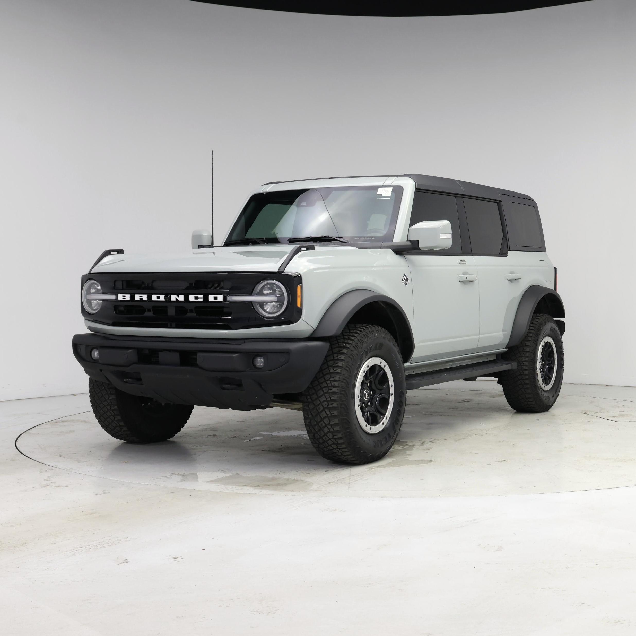 Thumbnail: 2022 Ford Bronco - 4