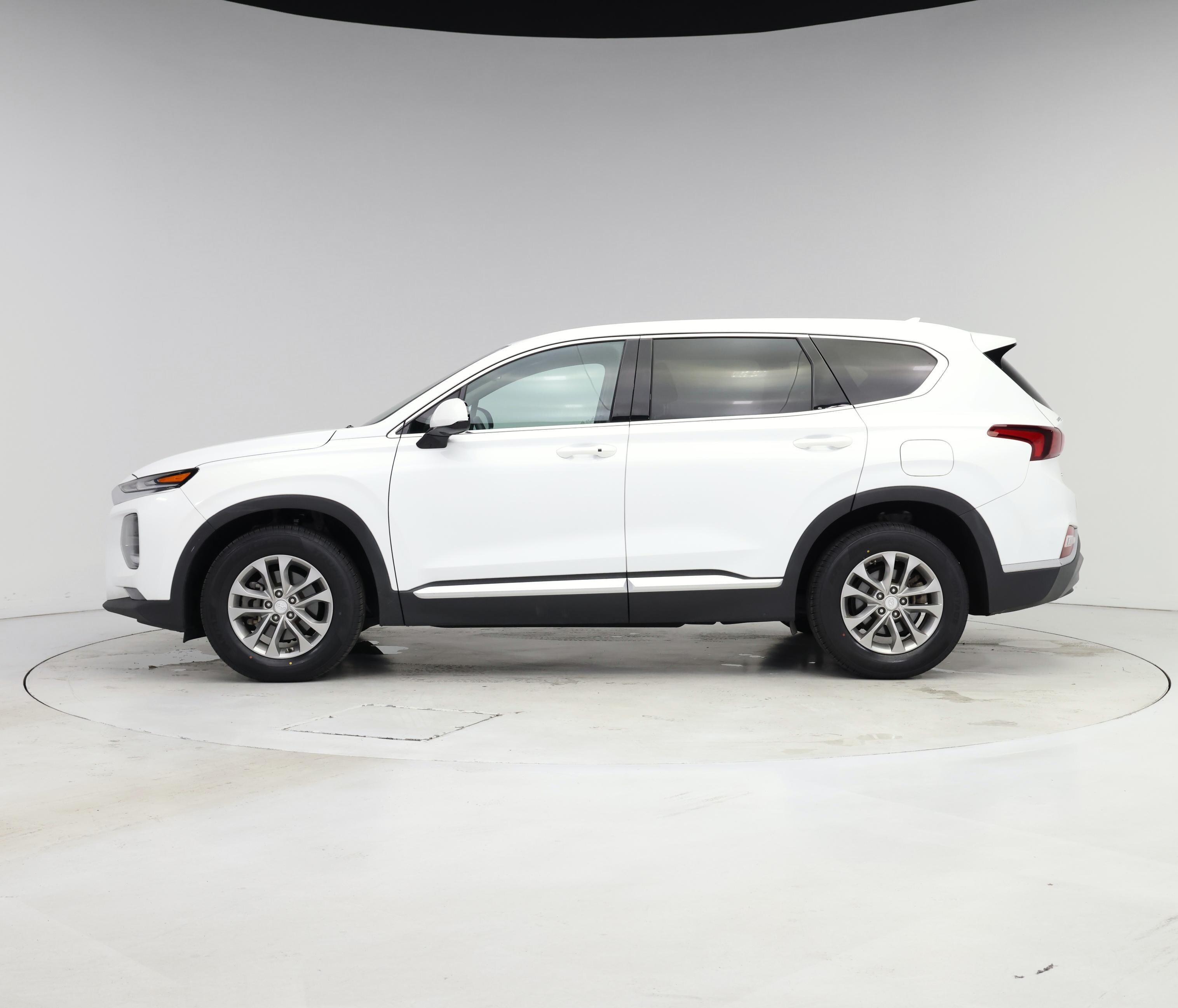Thumbnail: 2020 Hyundai Santa Fe - 3
