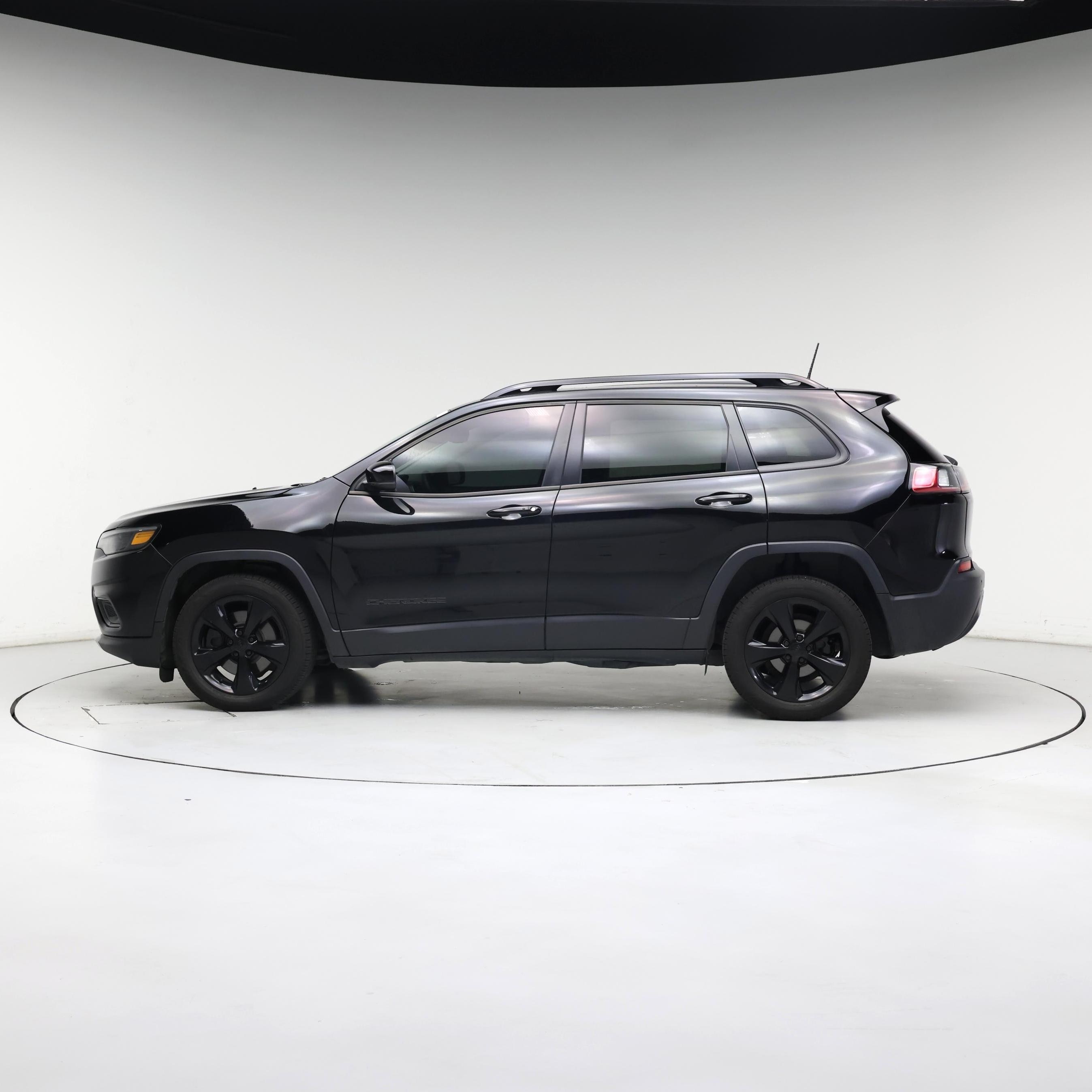 Thumbnail: 2021 Jeep Cherokee - 3